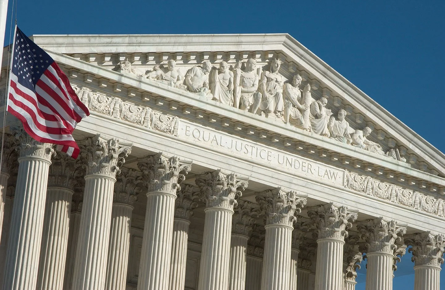 Photo of United States Supreme Court