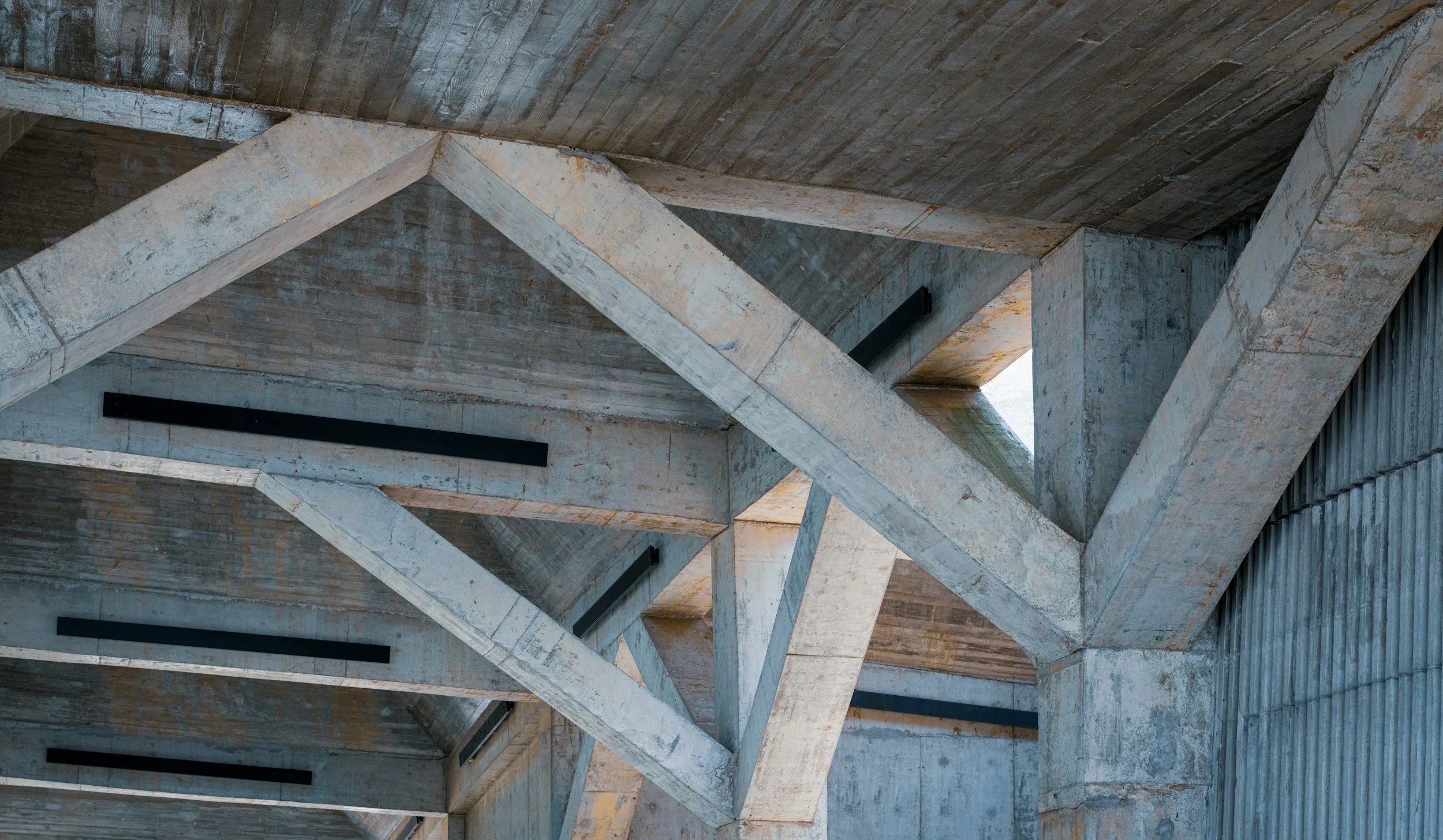 NEW CONCRETE ROOF DECKS