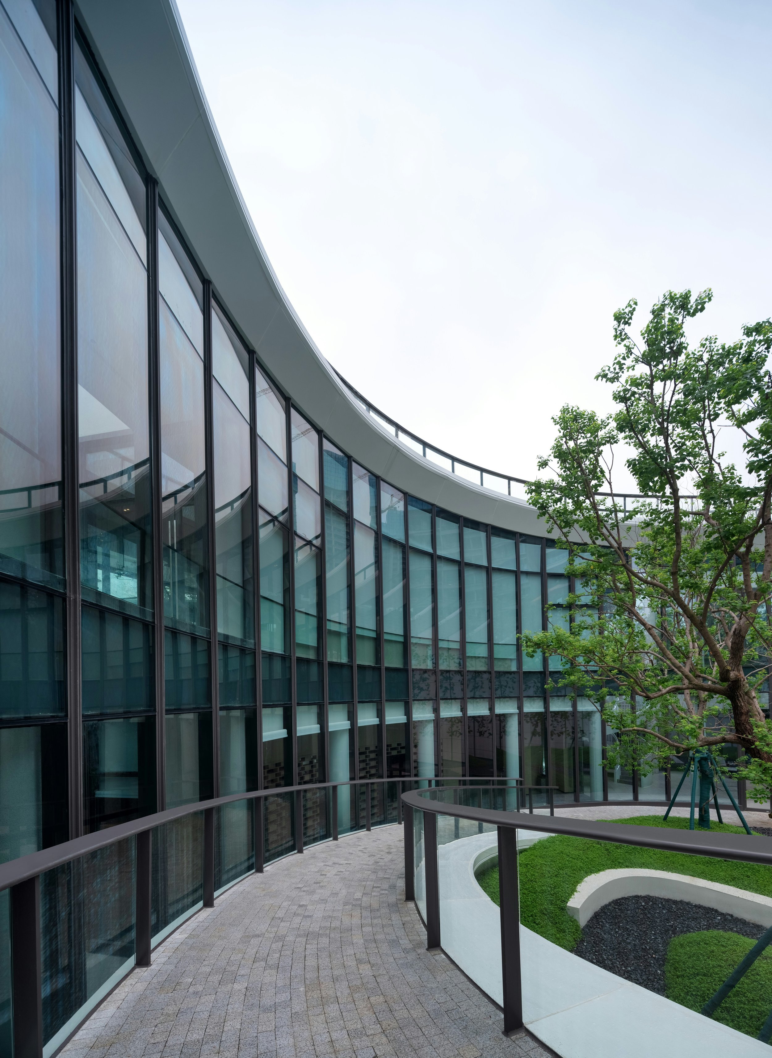 SUSTAINABILITY AND THE CONTRIBUTIONS OF COMMERCIAL ROOFING