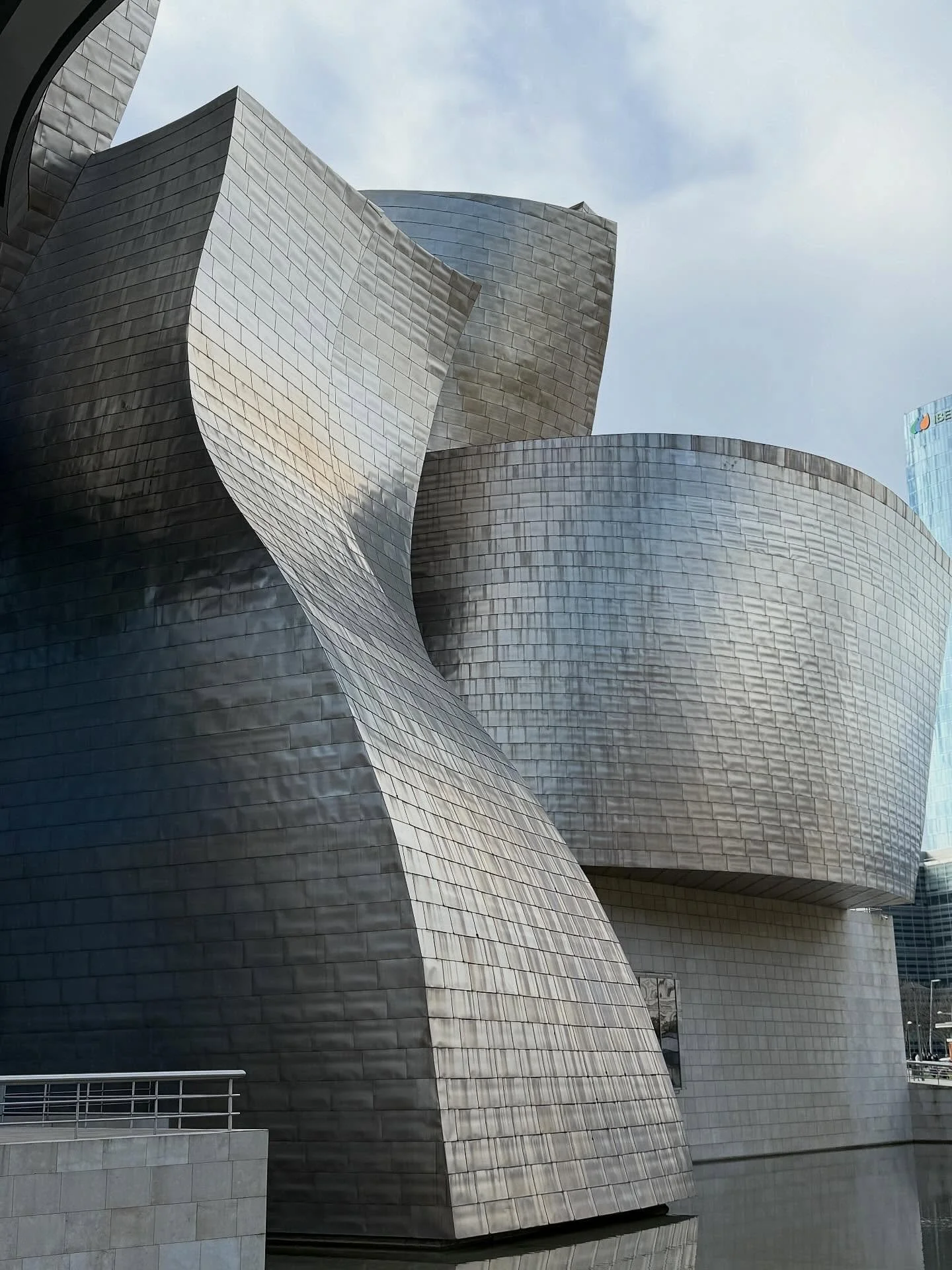 Found forms of 2025 

Mostly:
Seville / Bilbao, Spain 
Lisbon / Sintra, Portugal
Oaxaca, Mexico
California