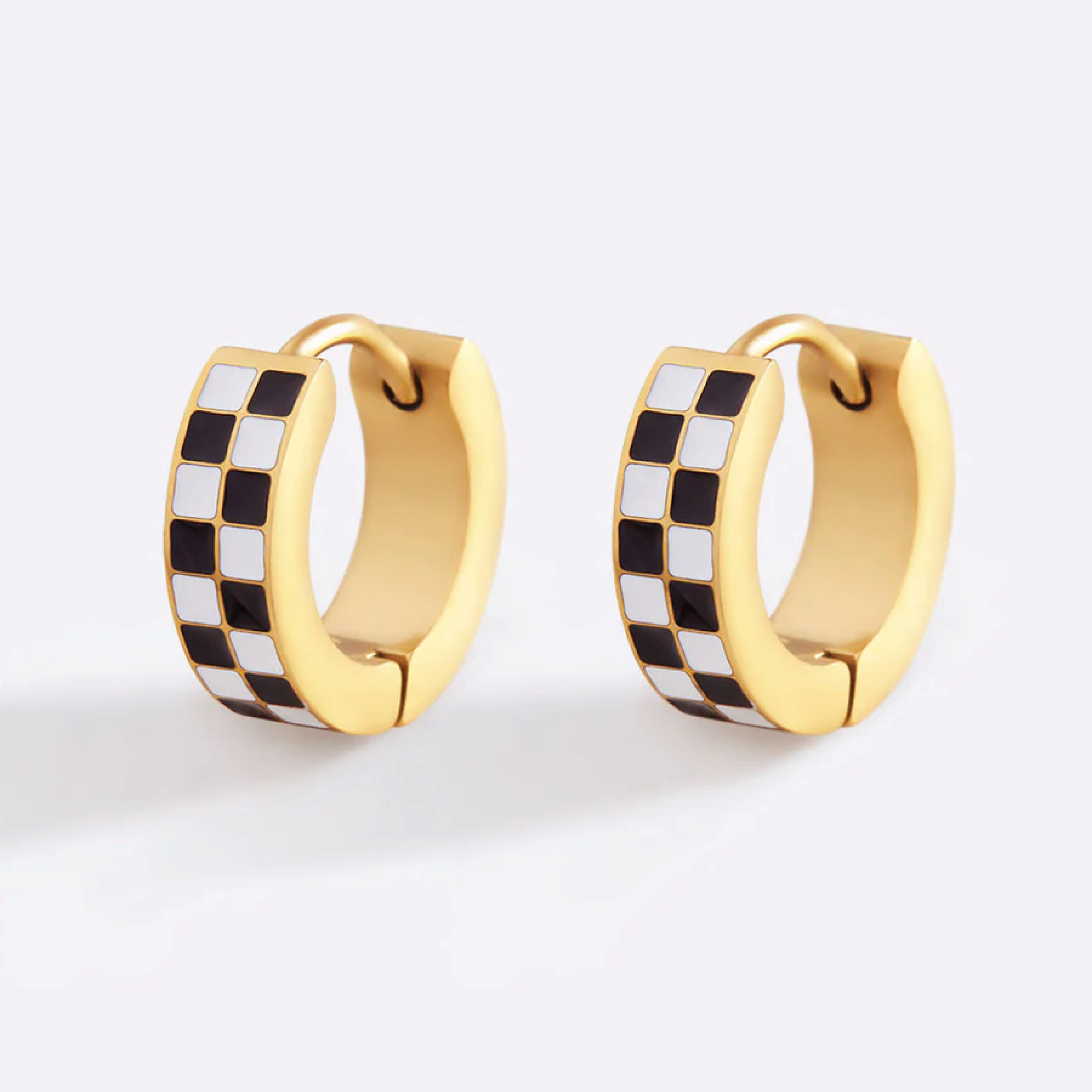 Black Checkered Huggies