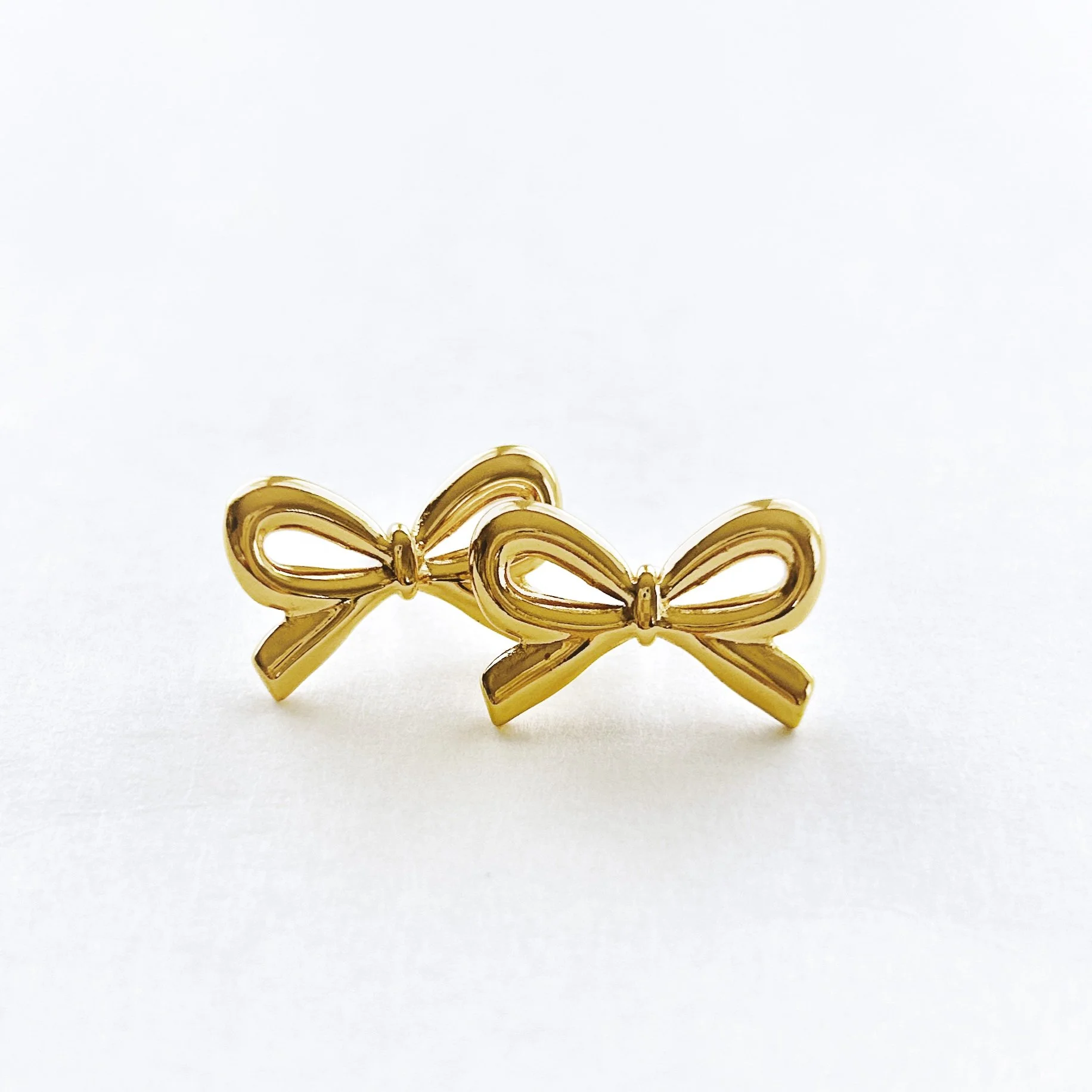 Bow Studs