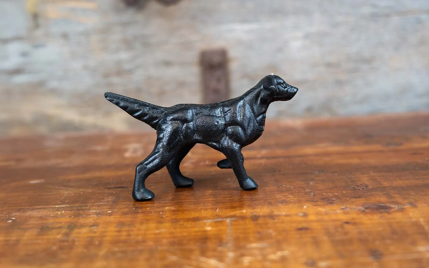 Timeless Cast Iron Hunting Dog Figurine