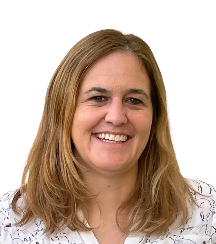 Headshot of Jo Johnson, Three Pillars Training course tutor