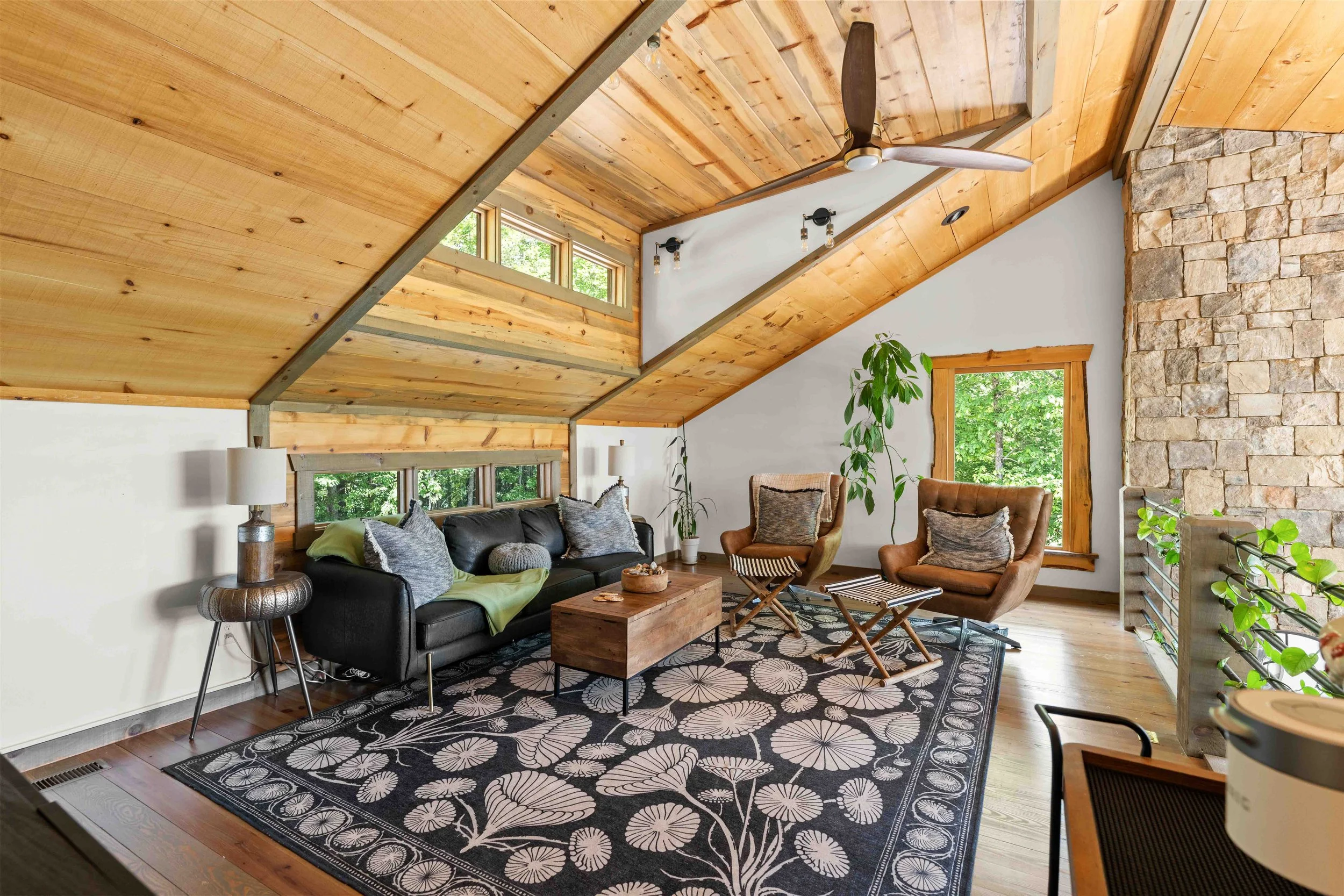 114 Amy Creek - Low Res-52.jpg
