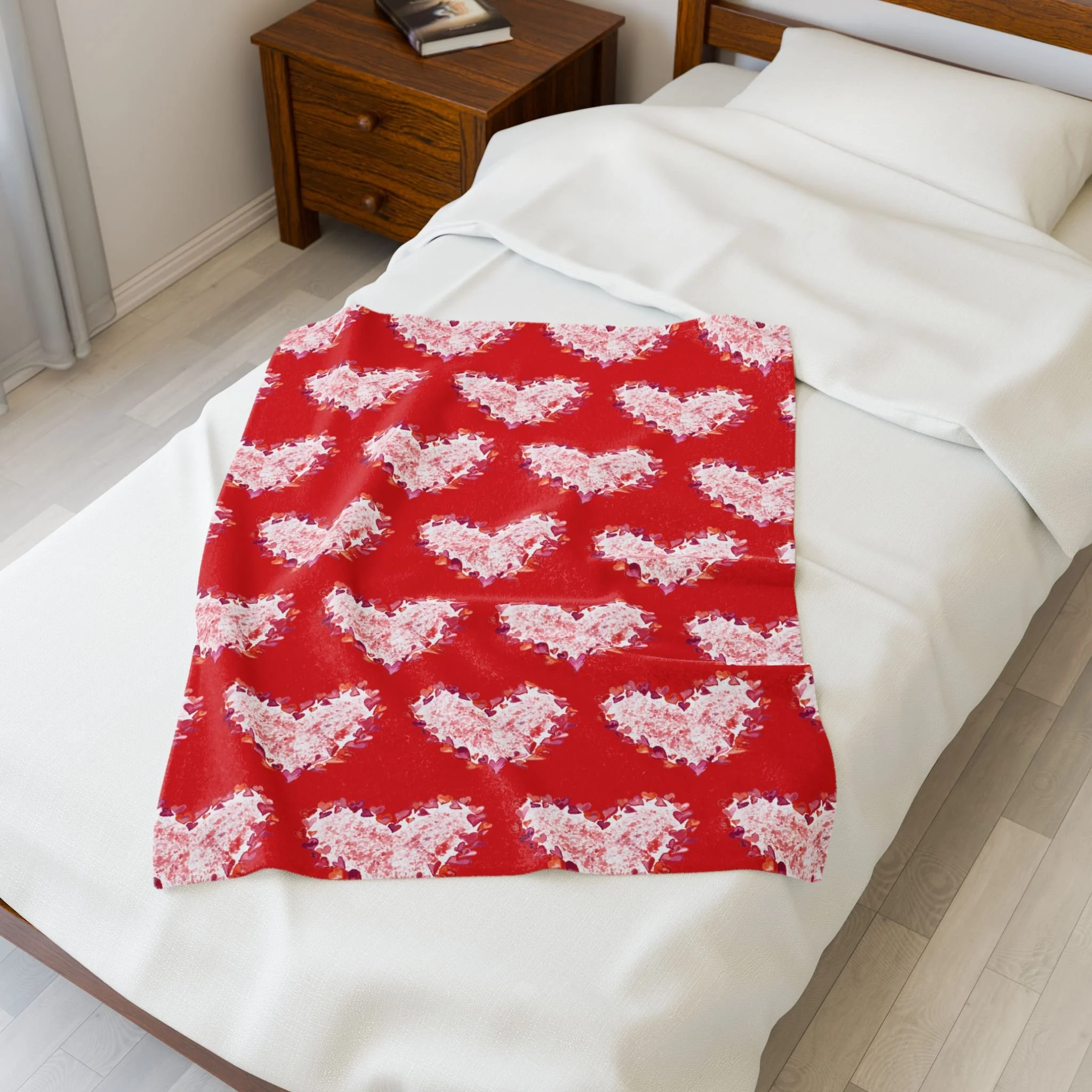 Heart Of Hearts Plush Blanket – Red Velveteen Cozy Throw