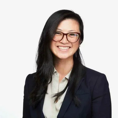 Angela Le headshot