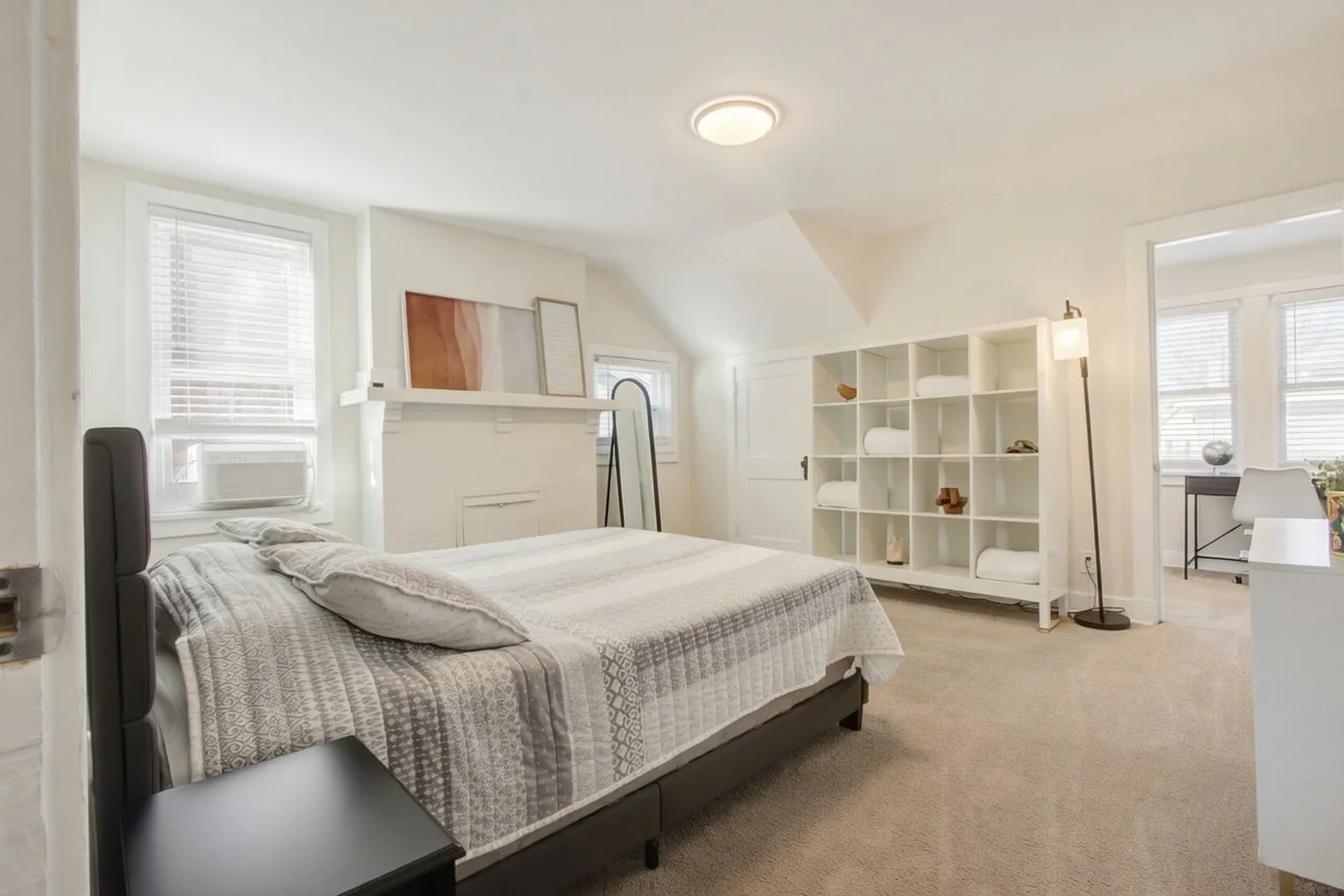 06_Bedroom_01.png