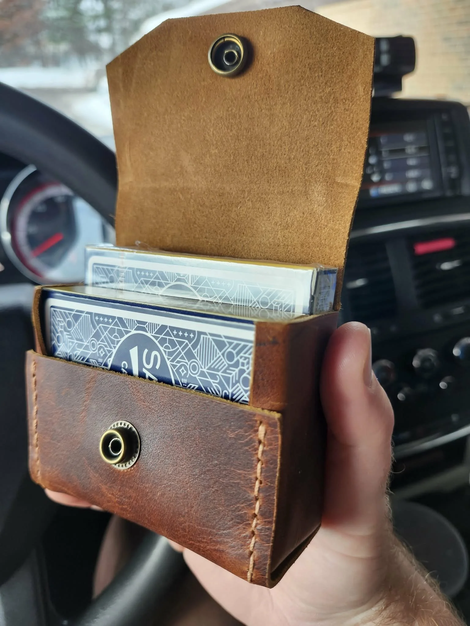 0e003352-9936-4d06-8631-131157de8c24.jfif