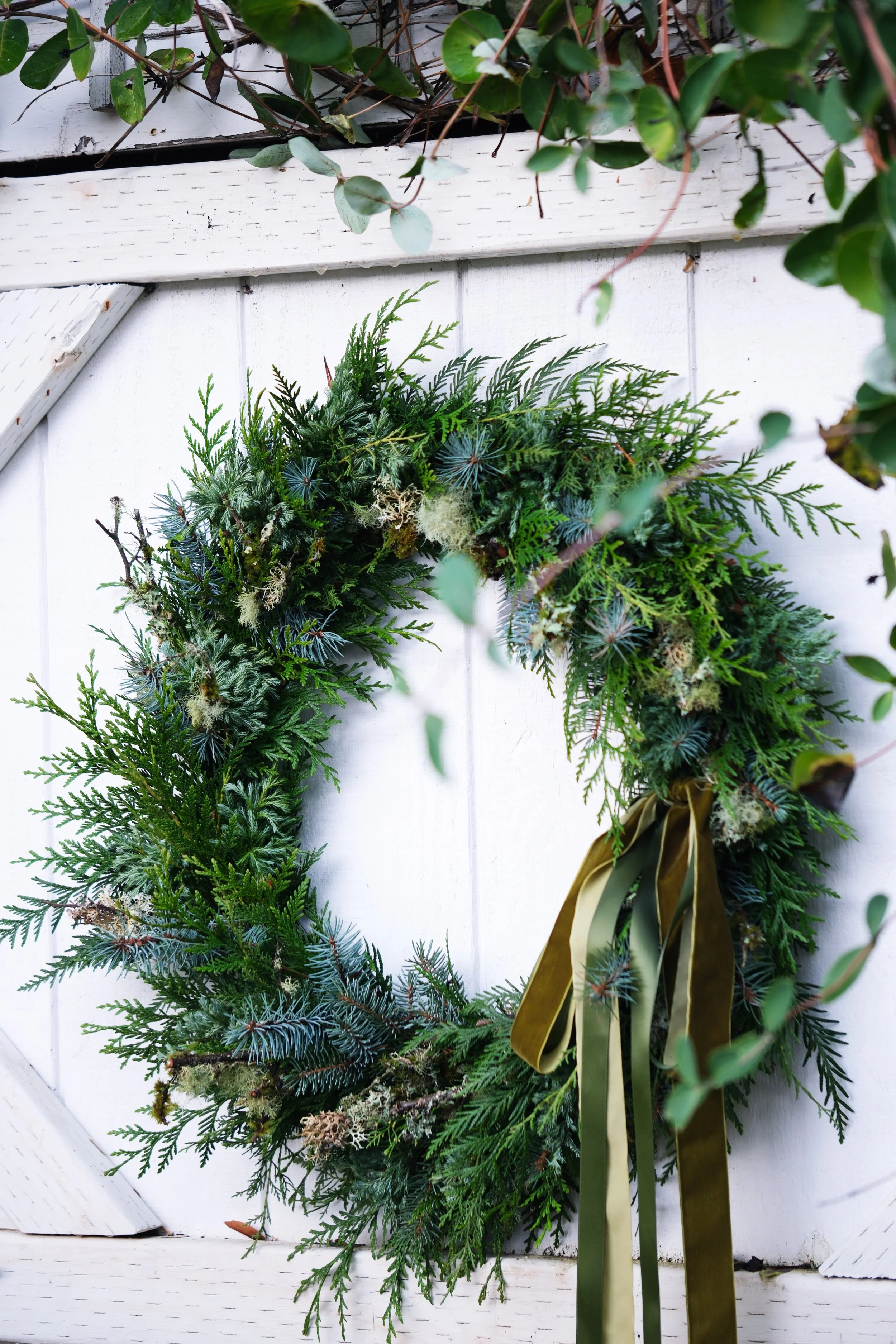 Coastal wreath side bow.jpg