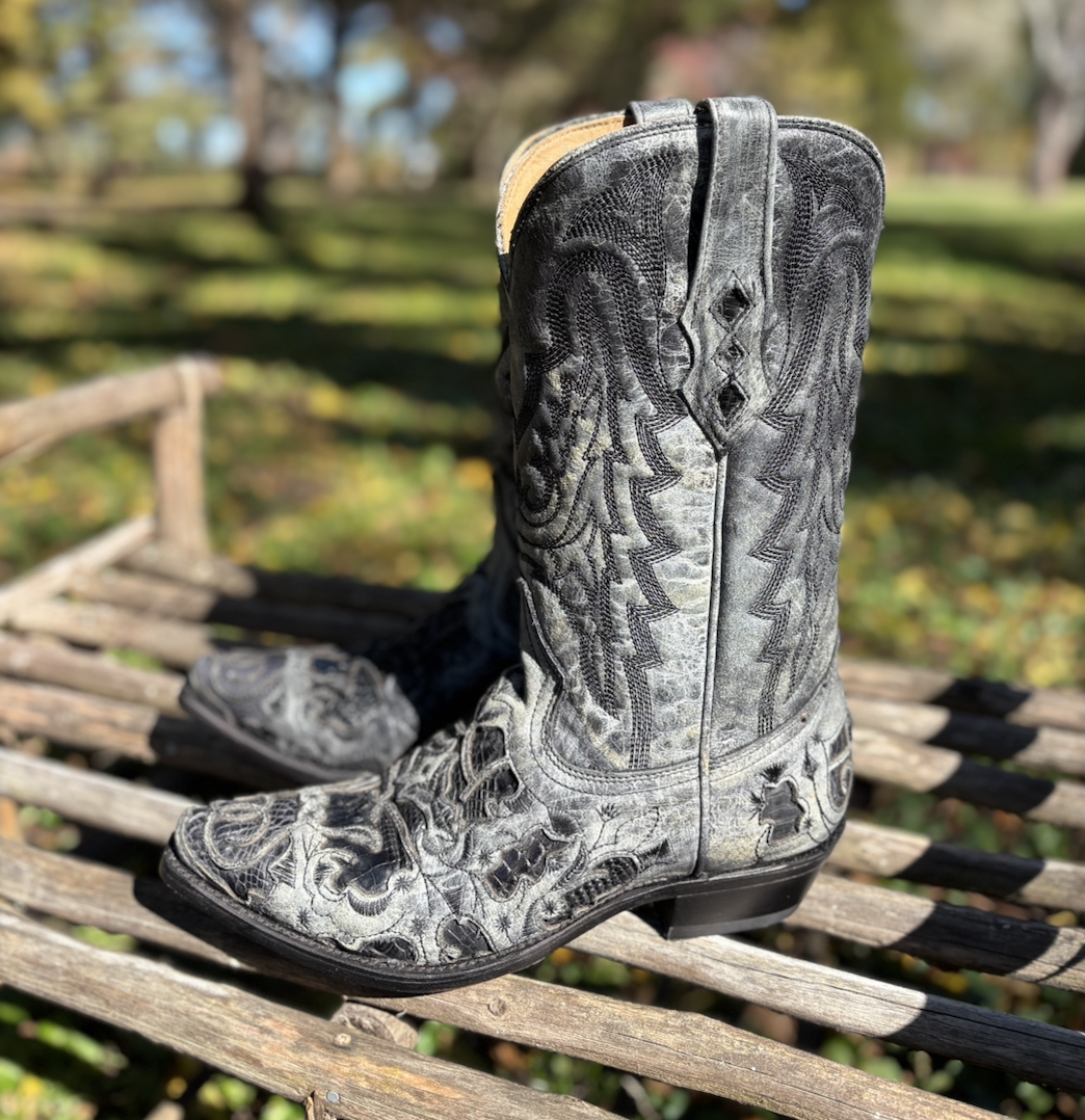Corral-mens-cowboy-boots-alligator.png