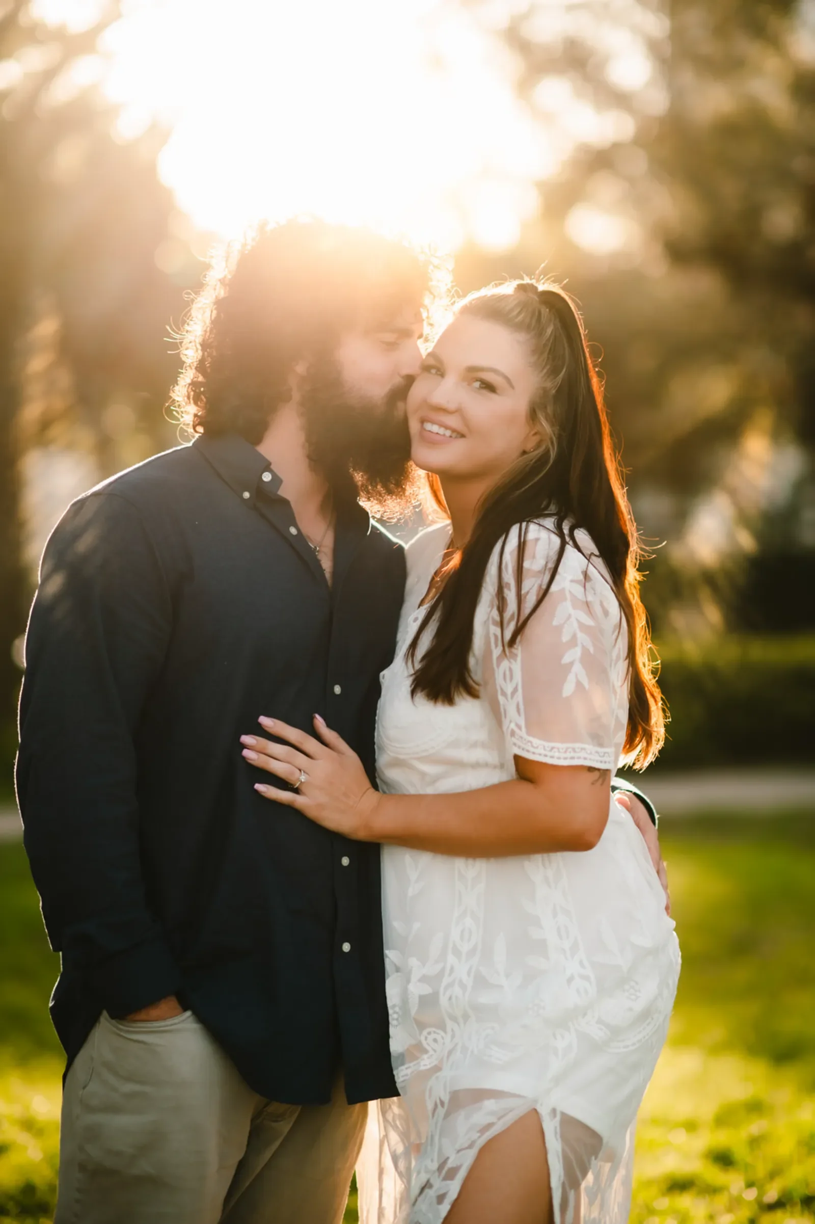 st-pete-engagement-photographer-pier-straub-park-15.webp