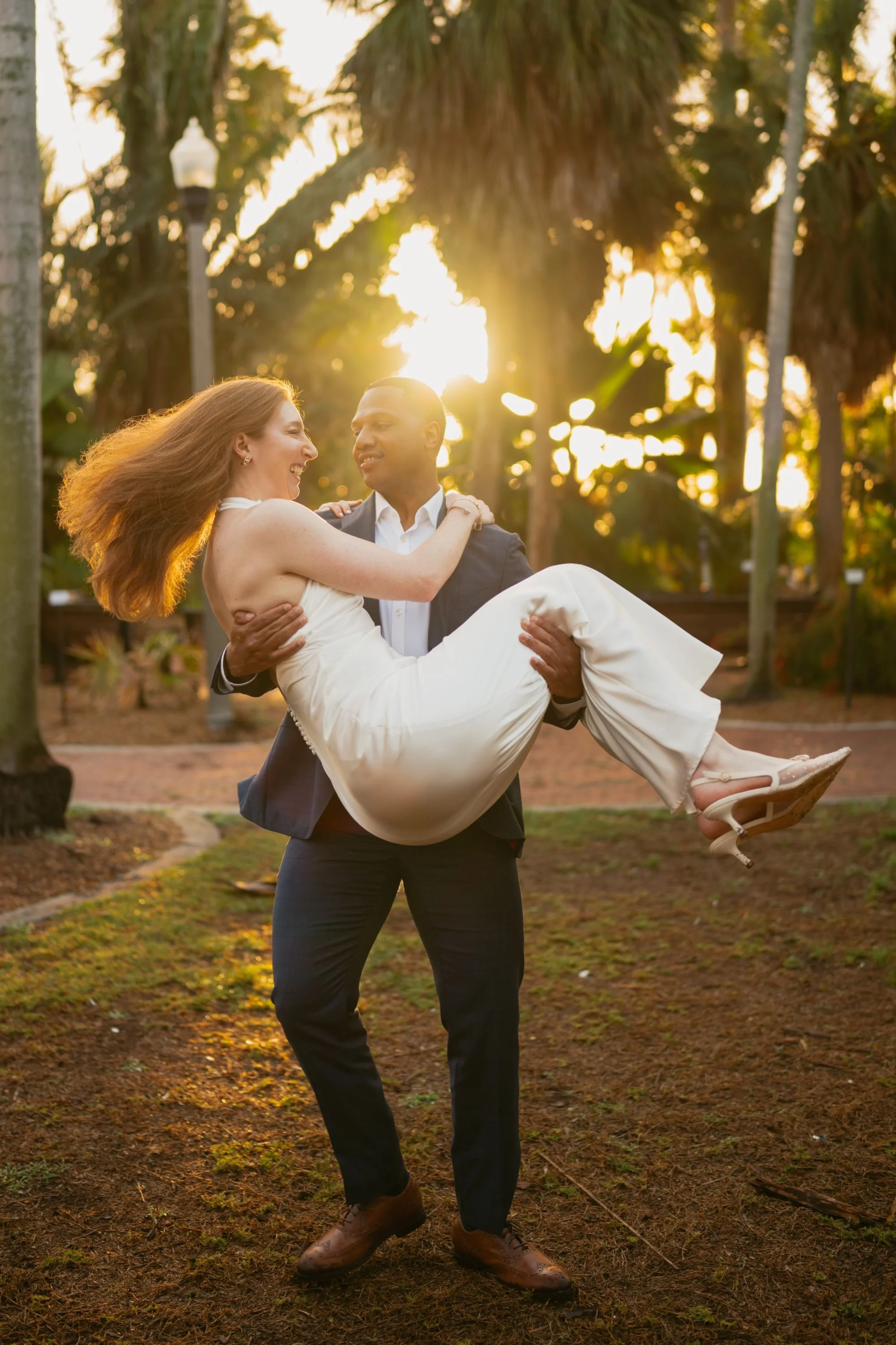 st-pete-elopement-photographer-pier-04.jpeg