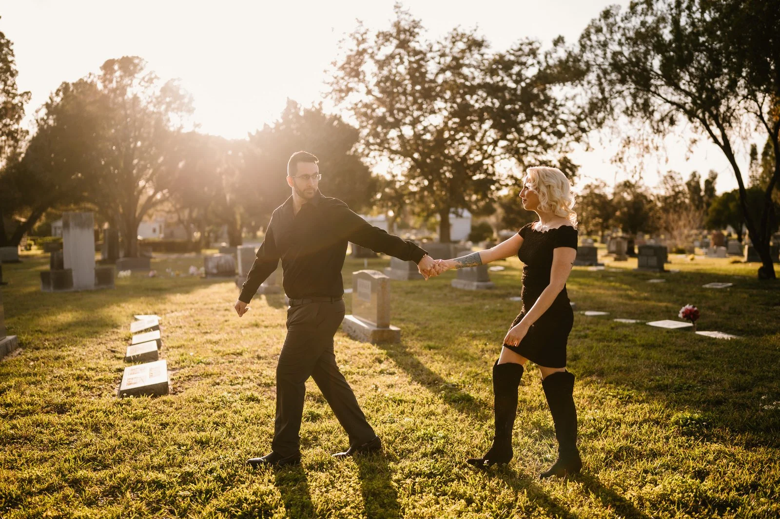 tampa-cemetery-engagement-photos-Chelsey-James-213.jpg