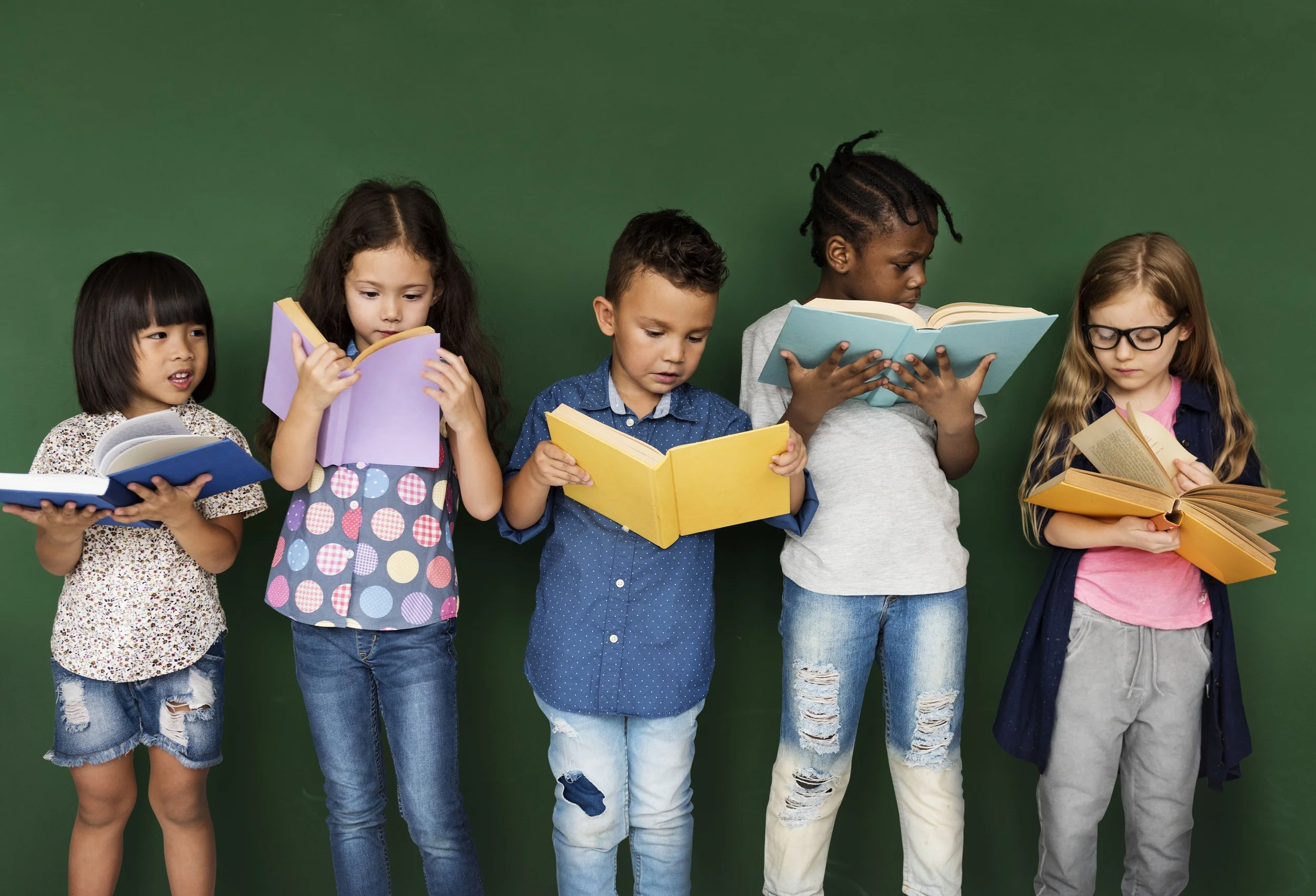 diverse-kids-reading-books-min.jpg