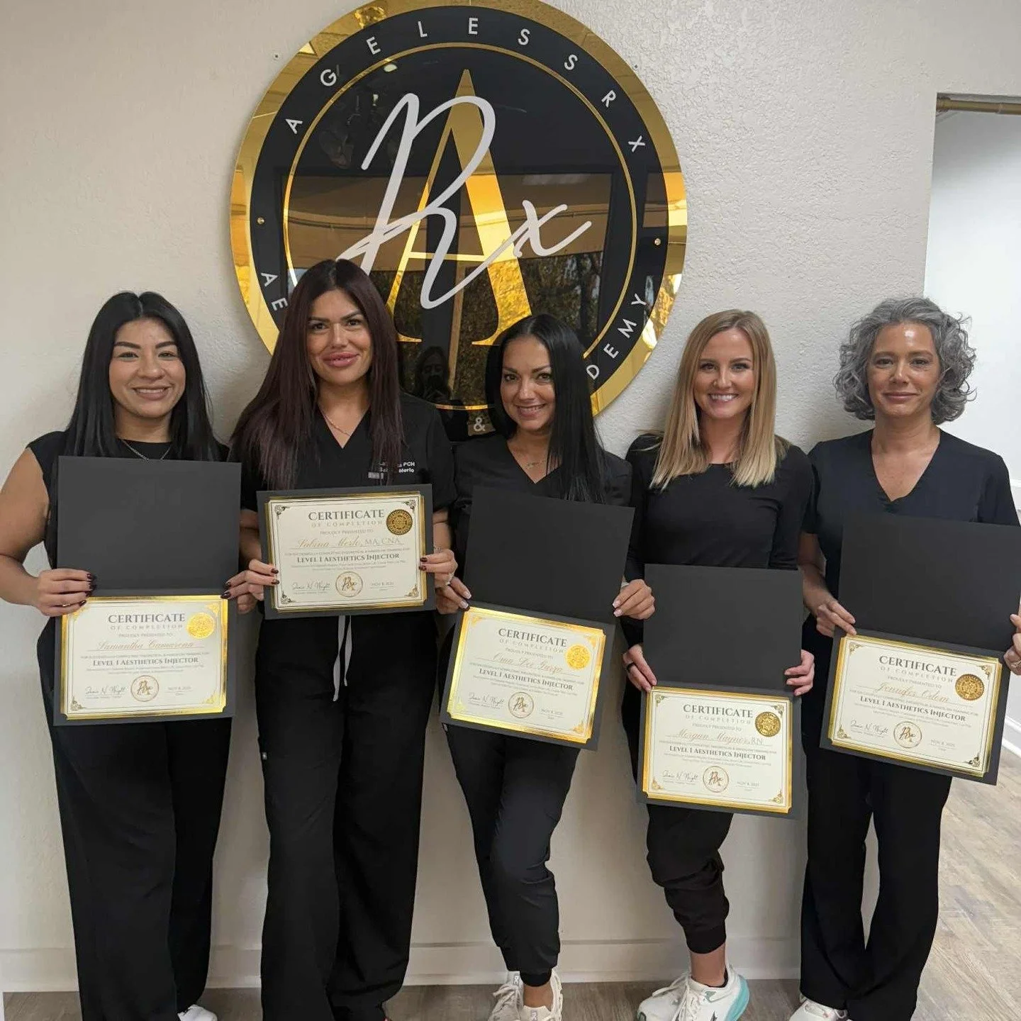 🎉 Congratulations to our newest students! 🎉

This past weekend in San Antonio, I had the pleasure of working with this impressive group of students injectors who completed our aesthetics courses, including beginner and advanced neurotoxins, dermal 