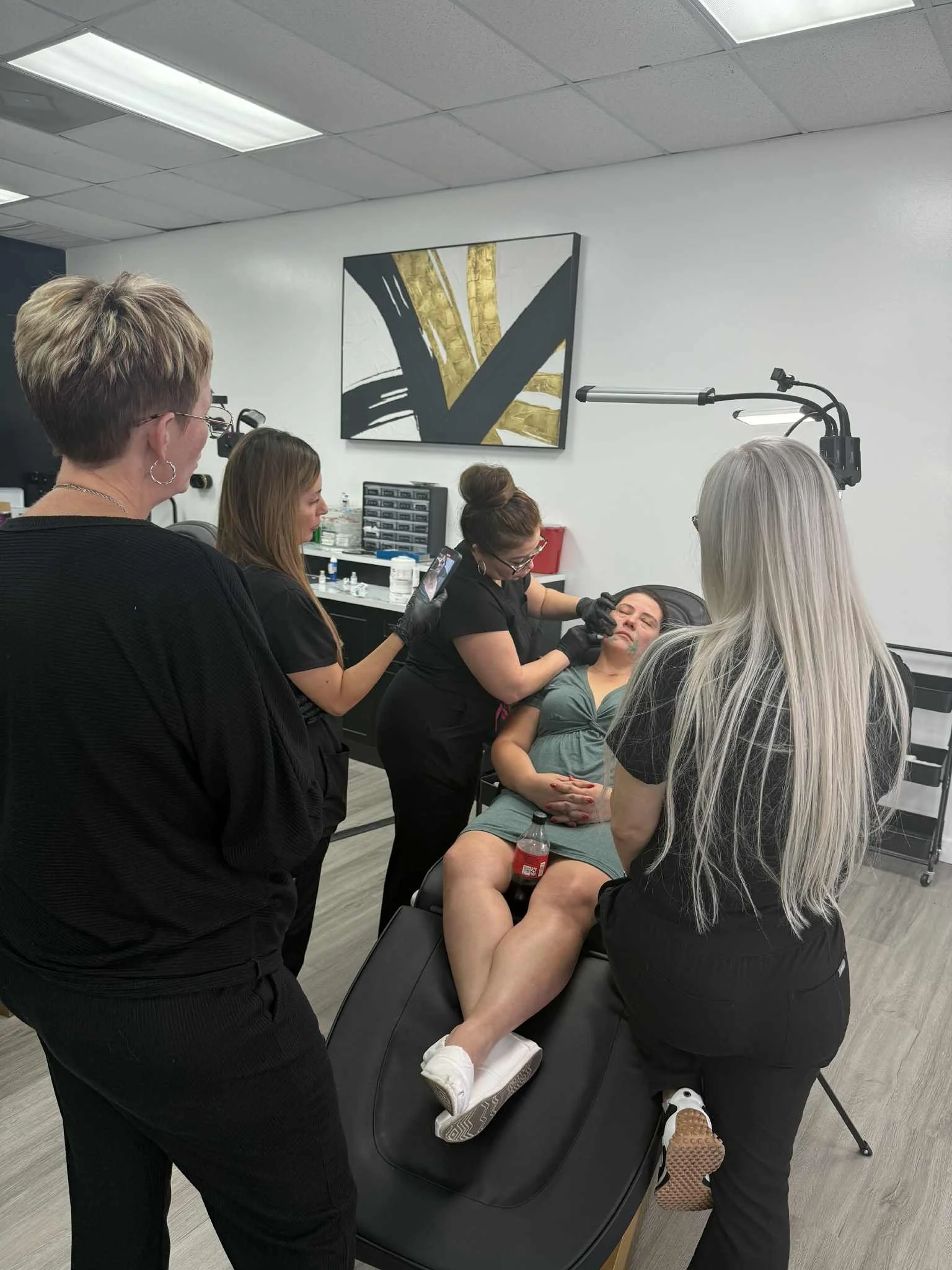 629e5764-eeb5-4cdf-a7af-3f7a2763e6ca - Copy.jpg