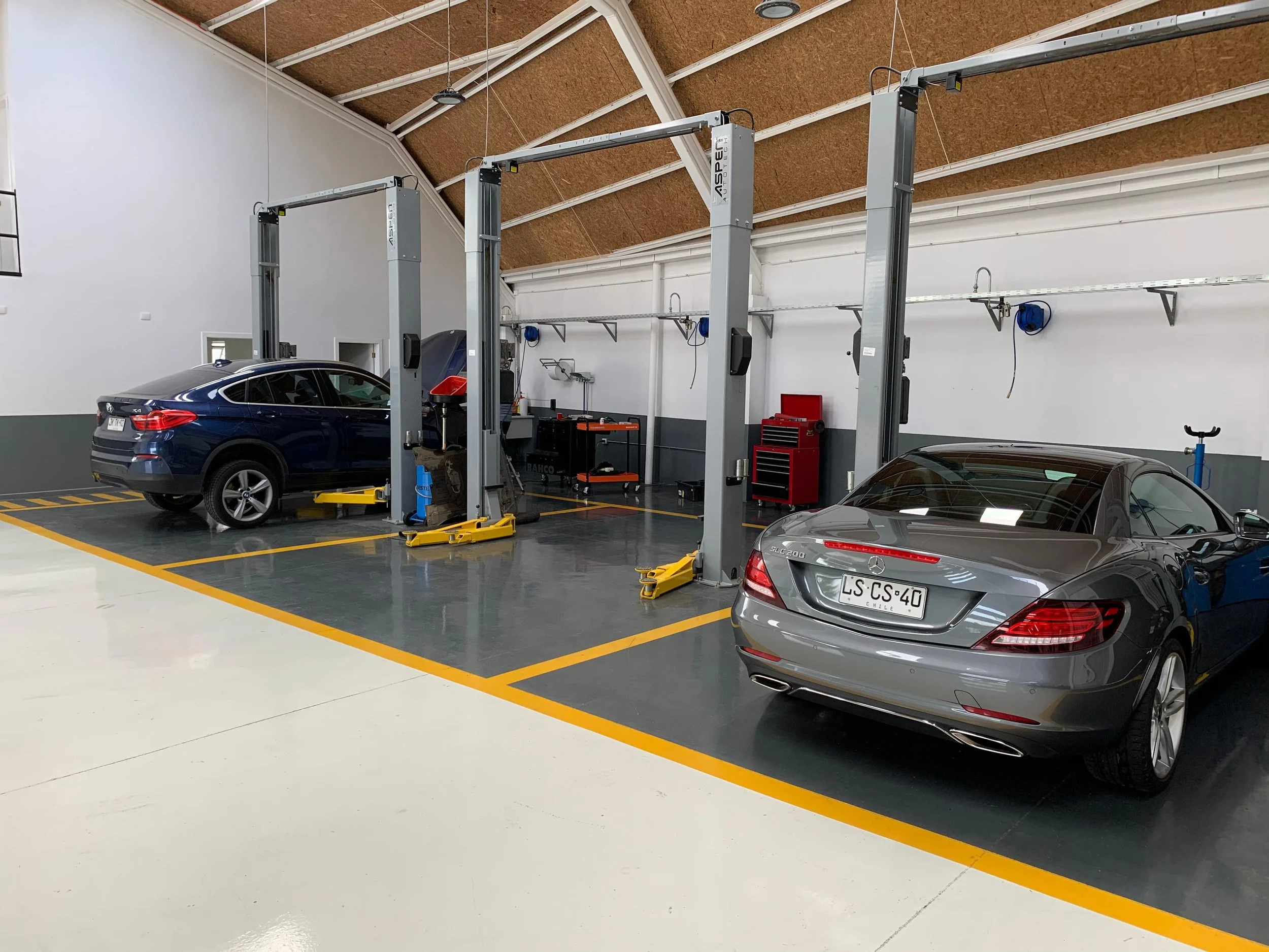 Zona de trabajo autos