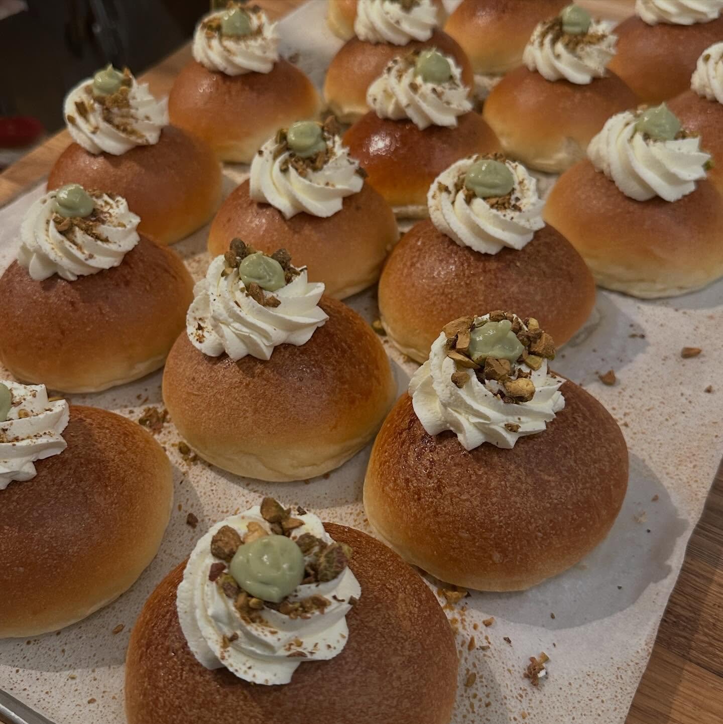 Smekkfullt af bollum &iacute; dag🥳