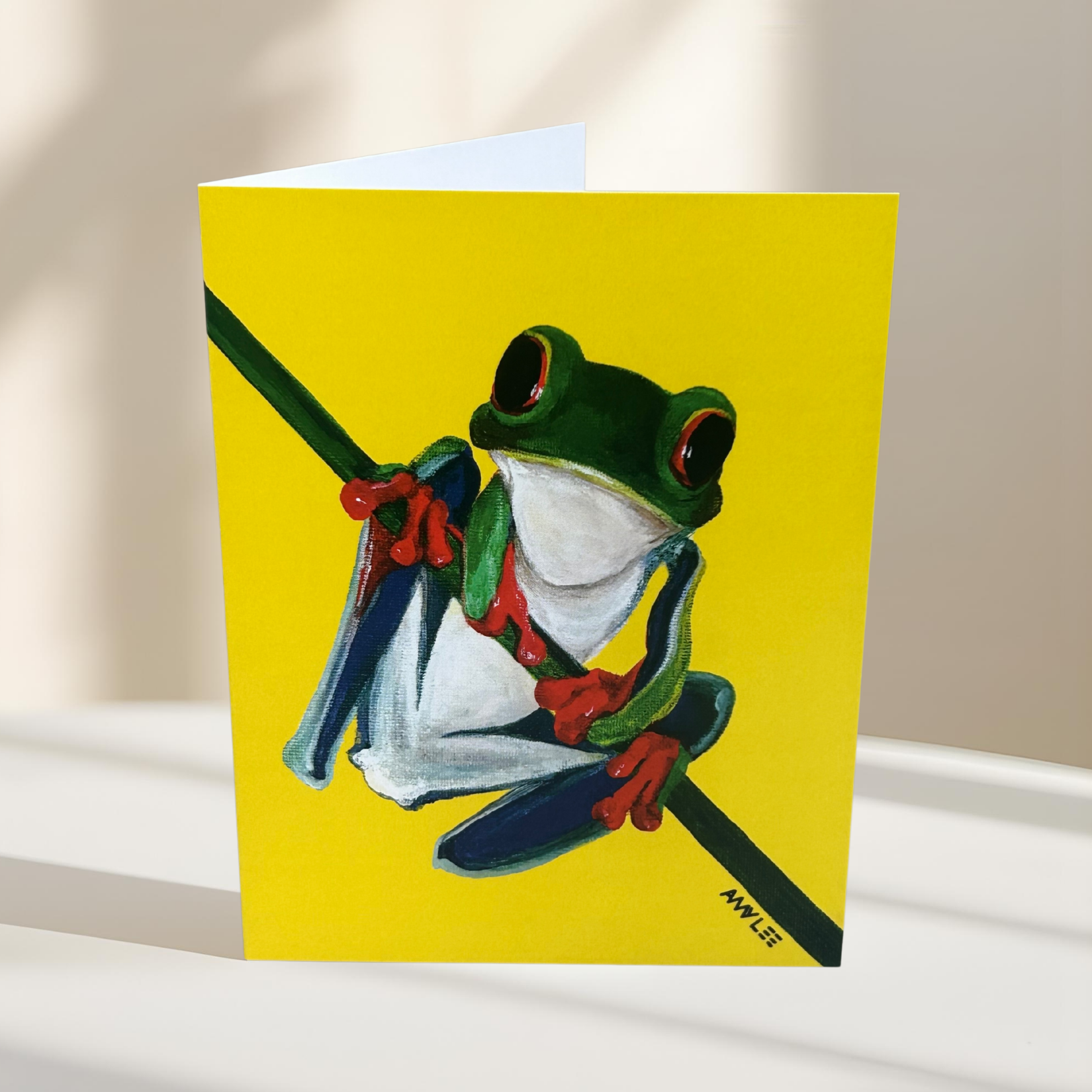 Yellow Tree Frog card_Light.png