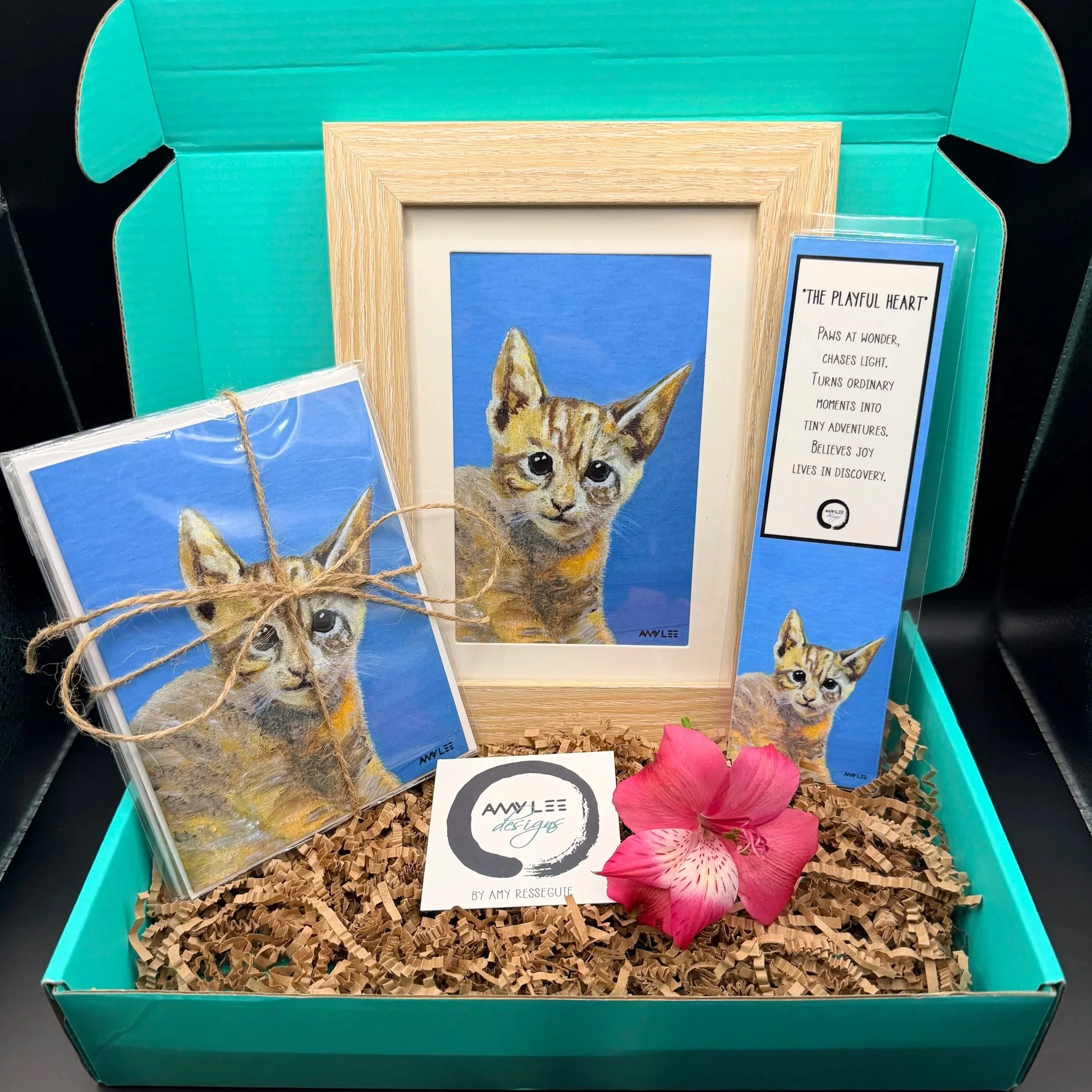 [LIMITED EDITION] THE PLAYFUL HEART - Cat Holiday Gift Box | Amy Lee Designs
