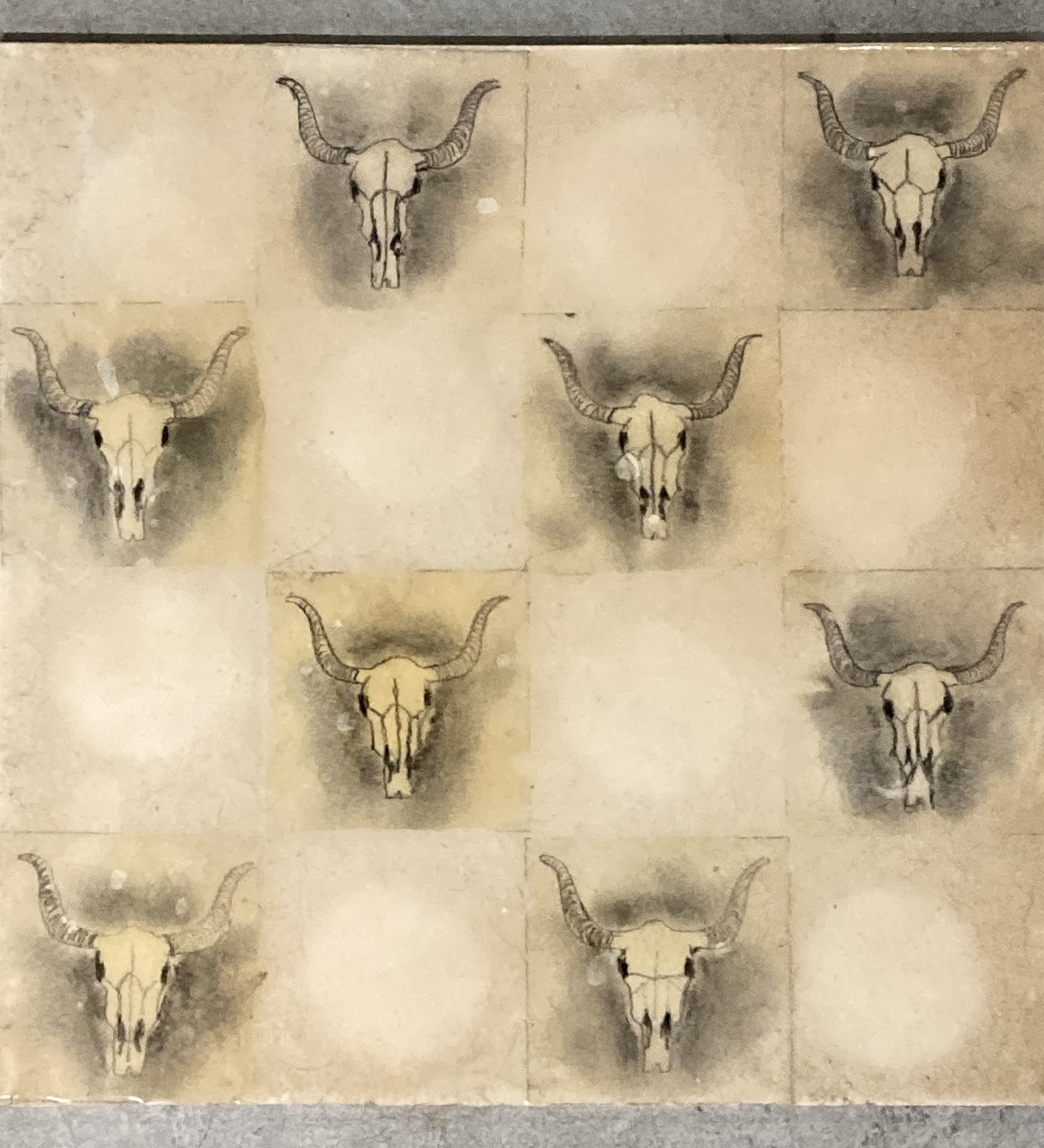 chess board (skull, antlers)