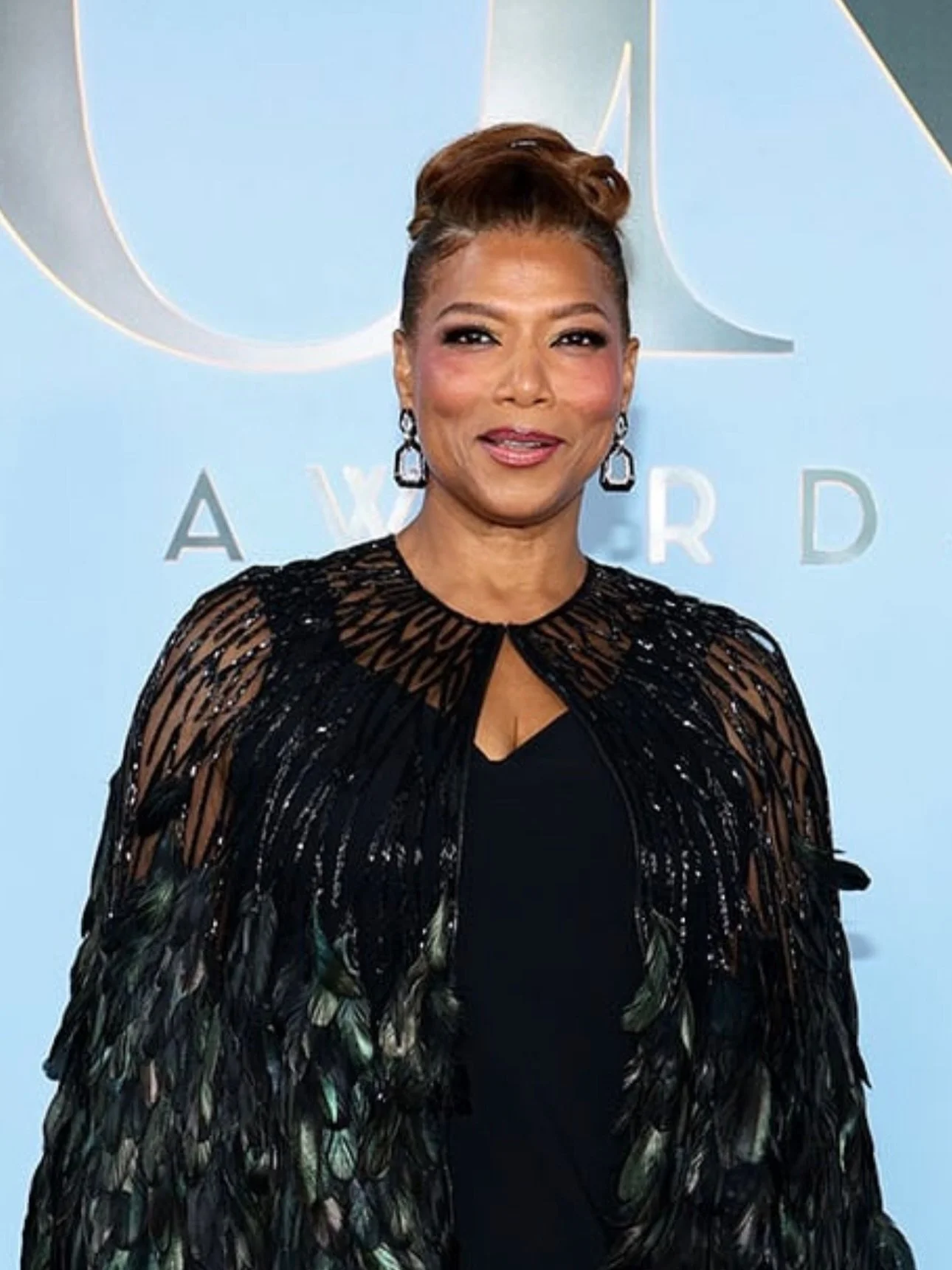 The 👑 
Skin prep for The 79th annual Tony Awards. 

Also giving a shout out to Eboni Nichols for a very well put together show ❣️#queenlatifa 
#tonyawards 
#redcarpetskincare