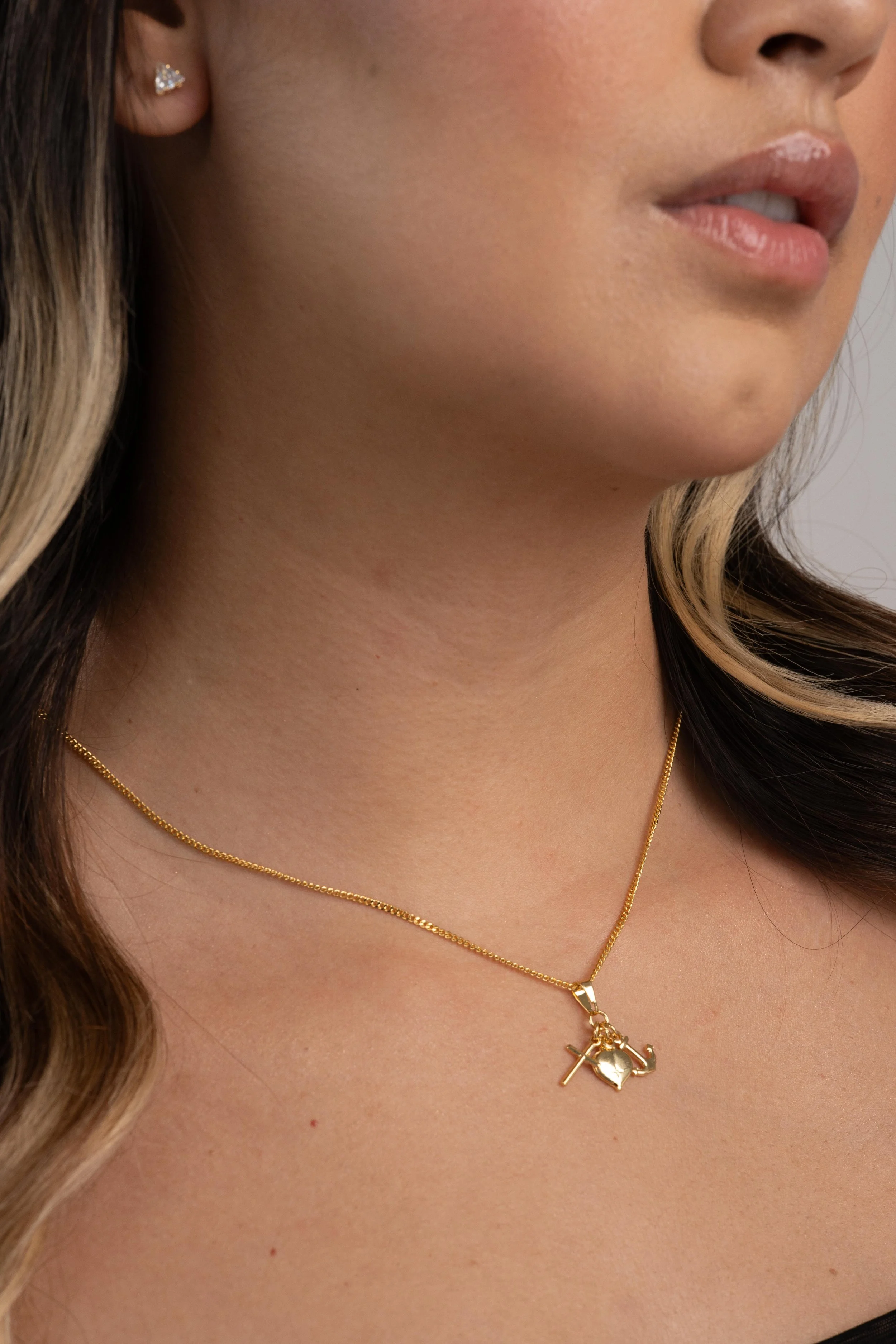 Cadena Eslabón con Dije en Oro laminado 18k Para Dama