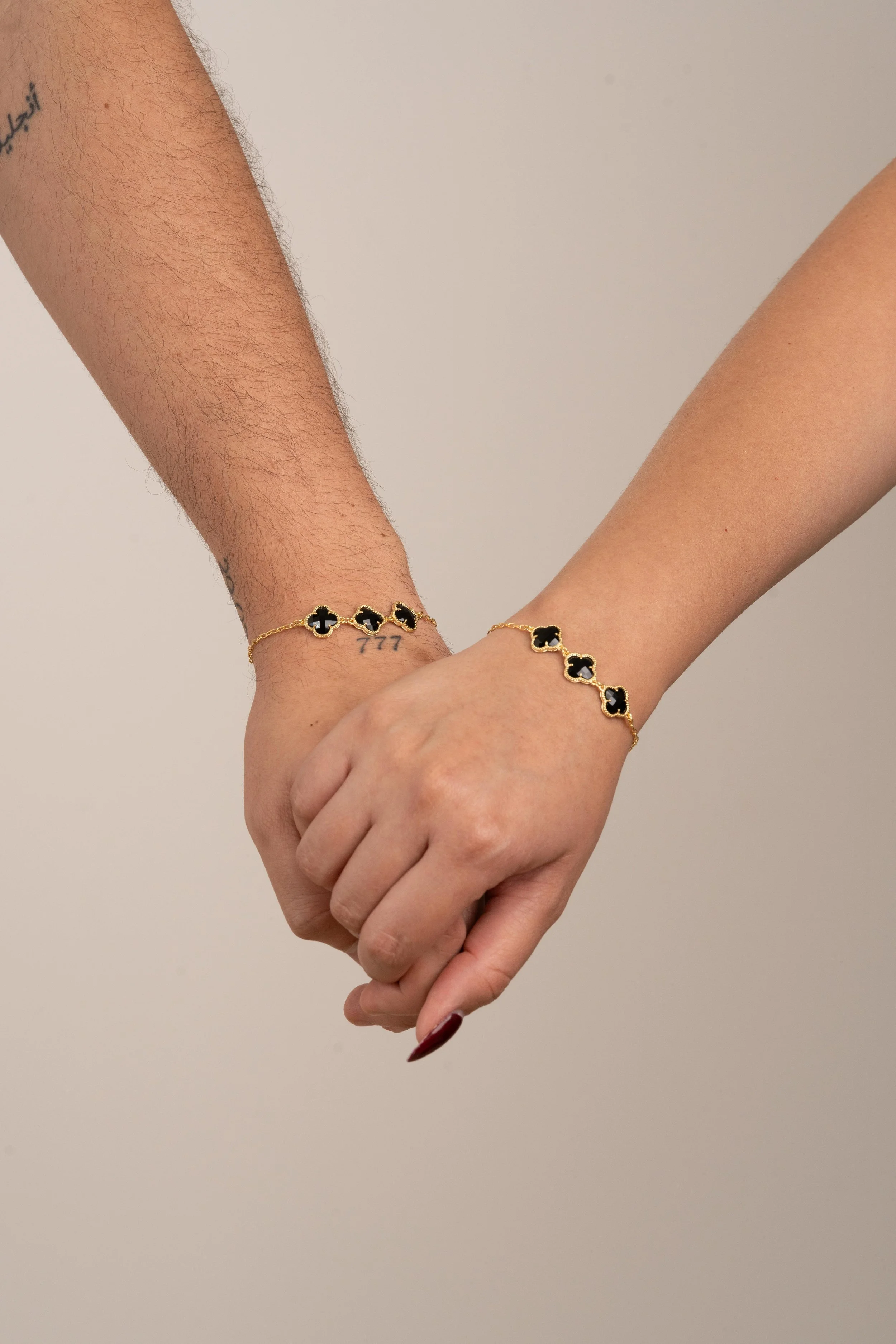 Pulseras Vc negro en Oro Laminado 18k Para Pareja