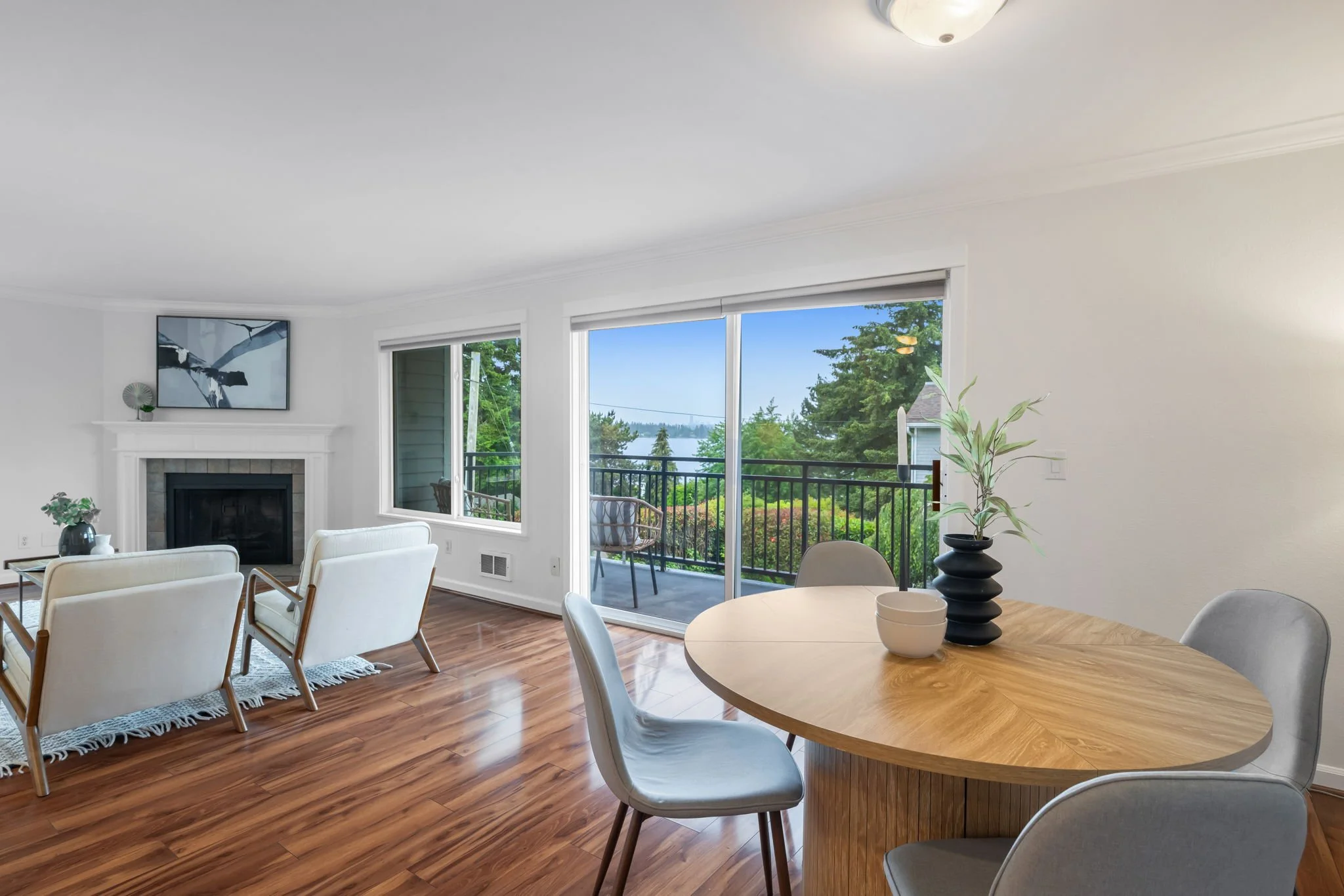 10110 NE 60th St 101_0010.jpg