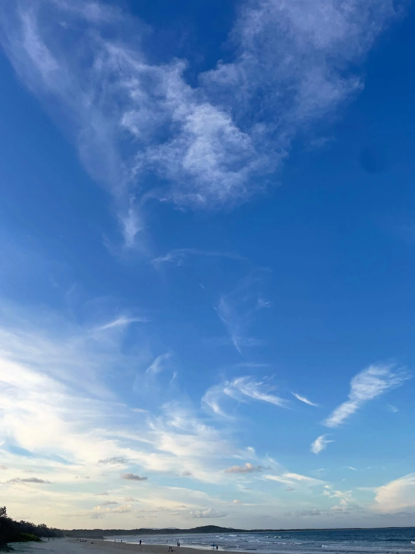 May 2026 be the year you move with intention. May your relationships be kind and connected.

You deserve nothing less.

Happy New Year
🌀Intersoma 

#counselling #counsellorsunshinecoast #psychotherapist #eumundi #noosa #relationshiptherapy #relation