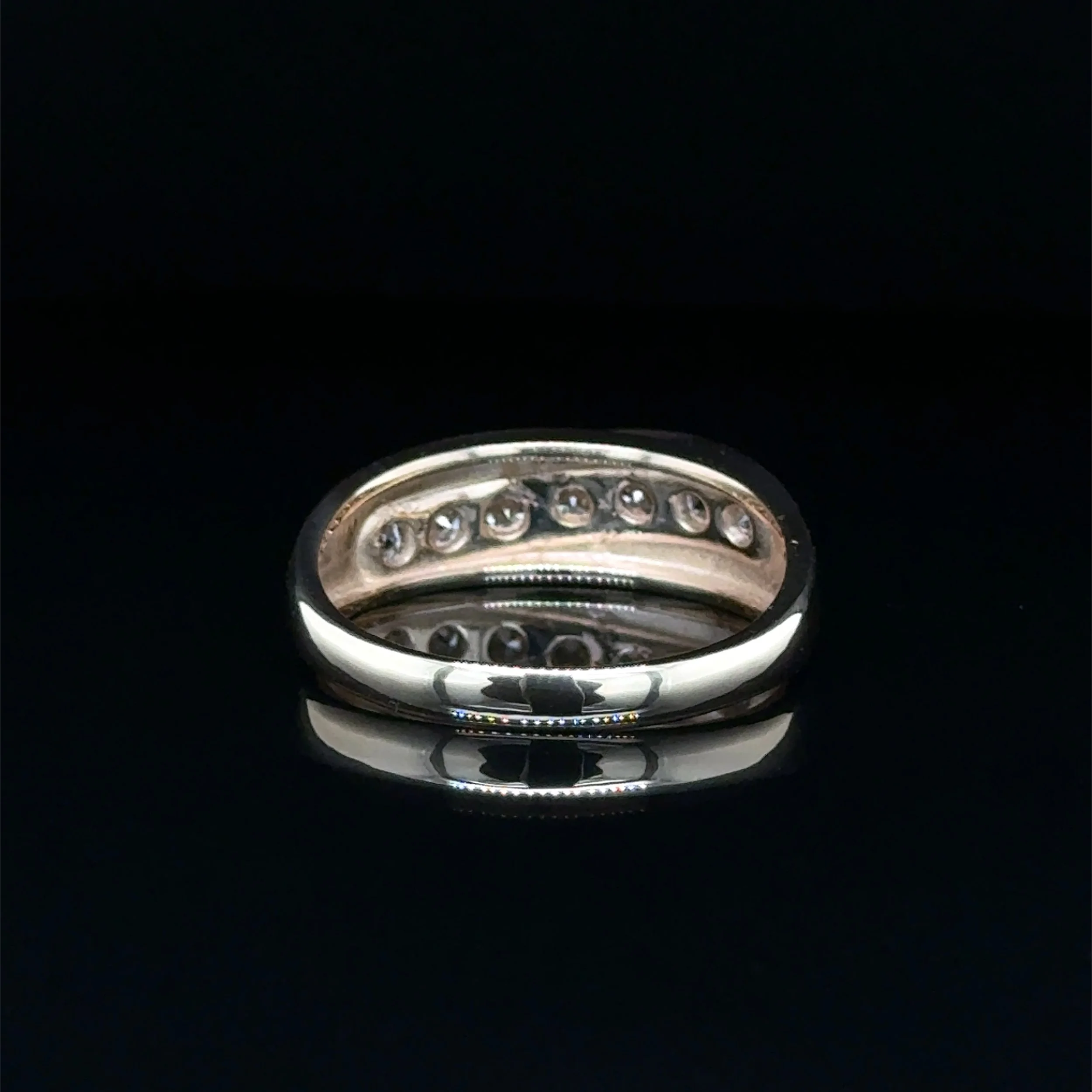 3.2mm men’s wedding band (3).jpg