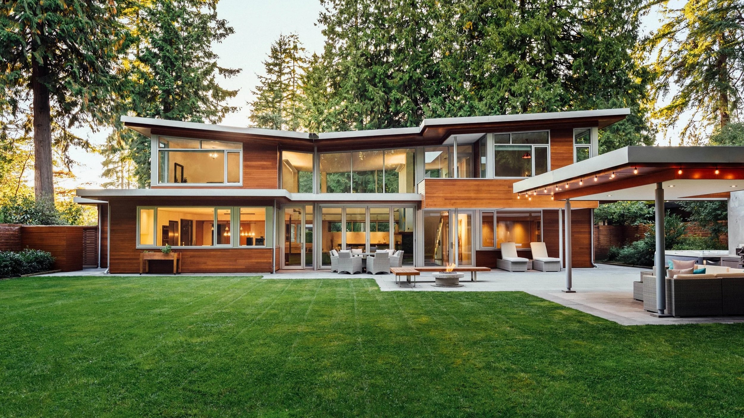 Colwood+Photo-2+website.jpg