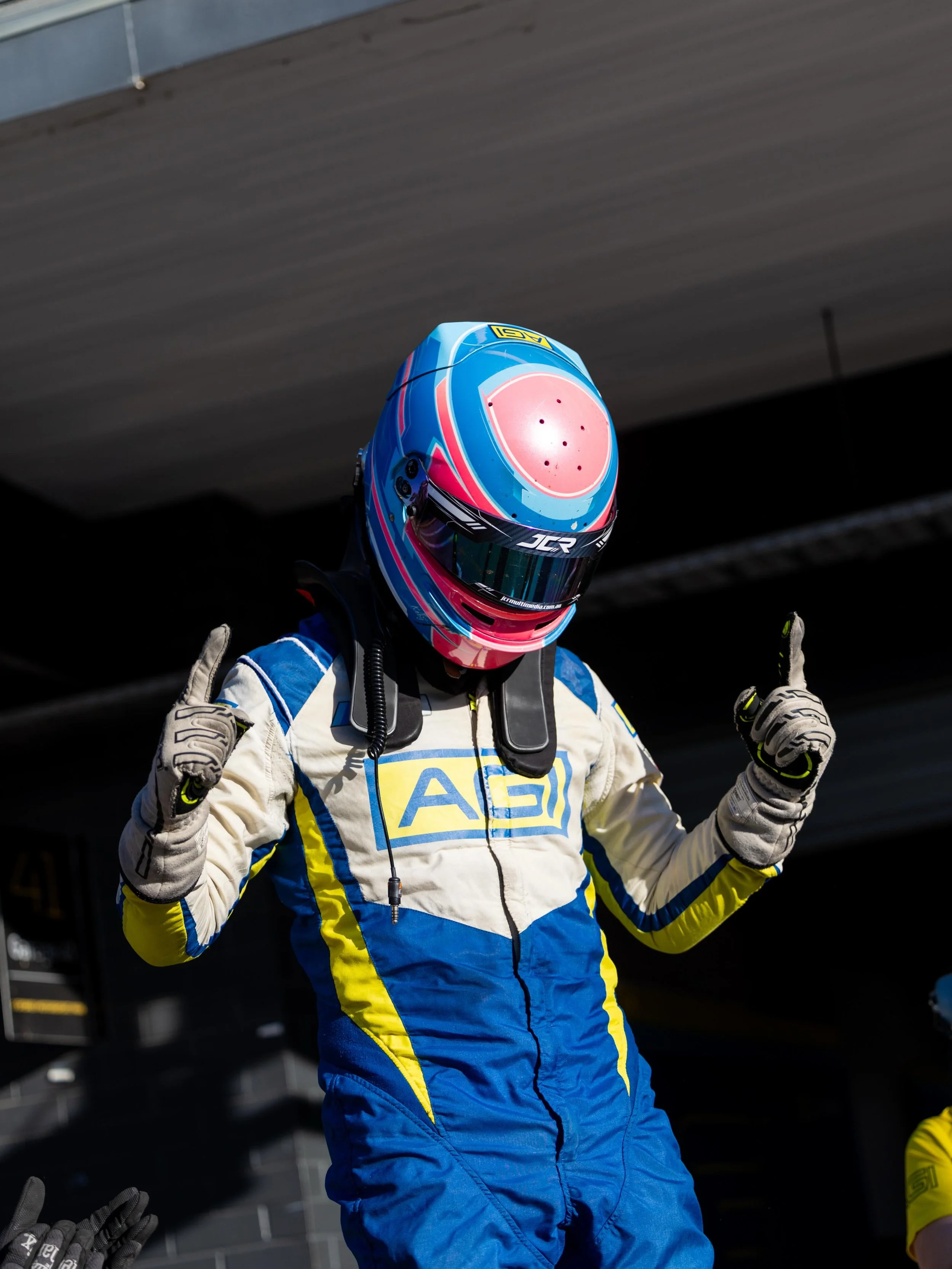 Got it done in race 1 p1 great day clean sweep
Big thanks to @agisport @maree_parisi @spannerman180sx and all my sponsors and family 
@jcr.multi.media