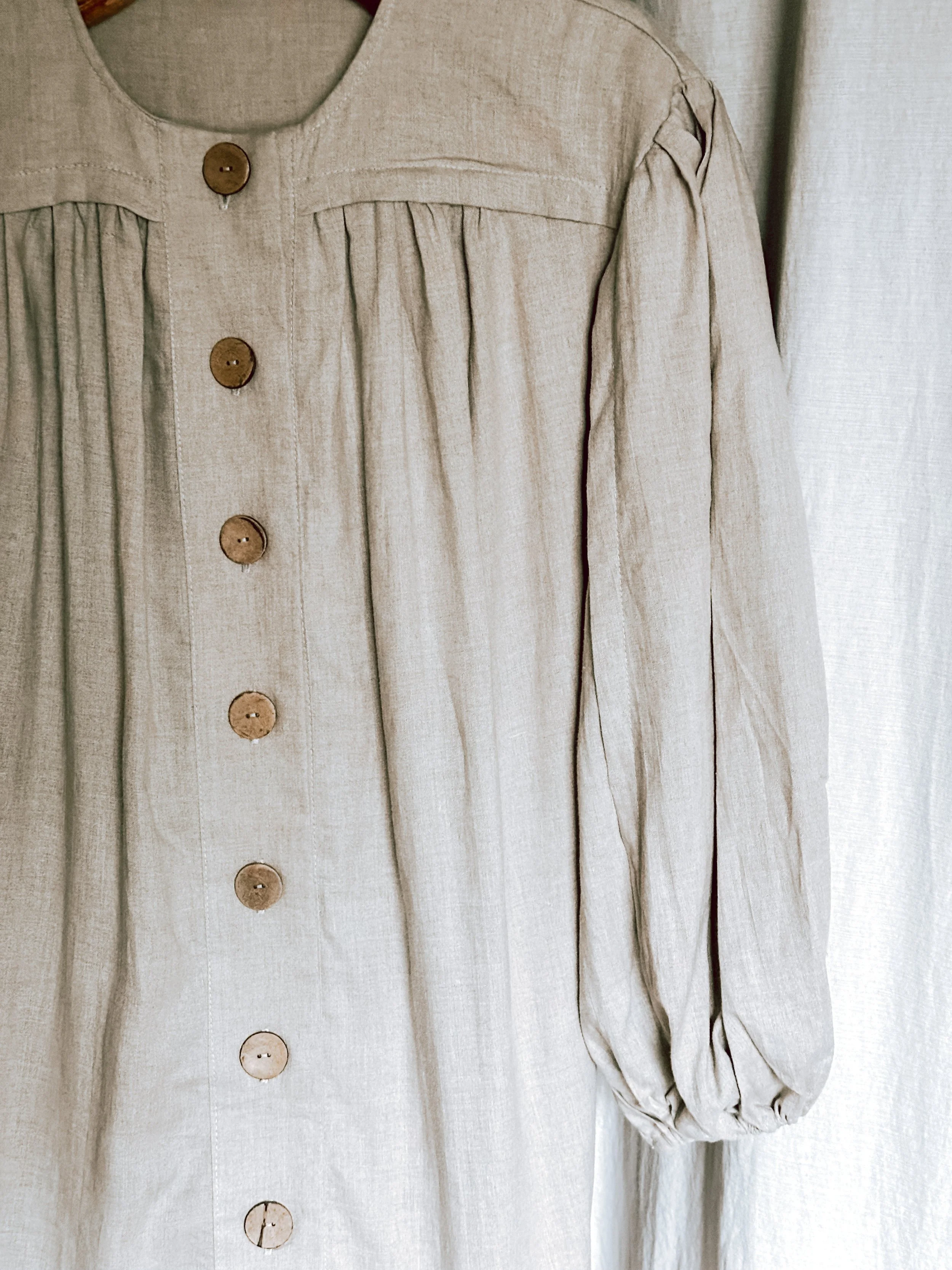 Heirloom Linen Artist Smock