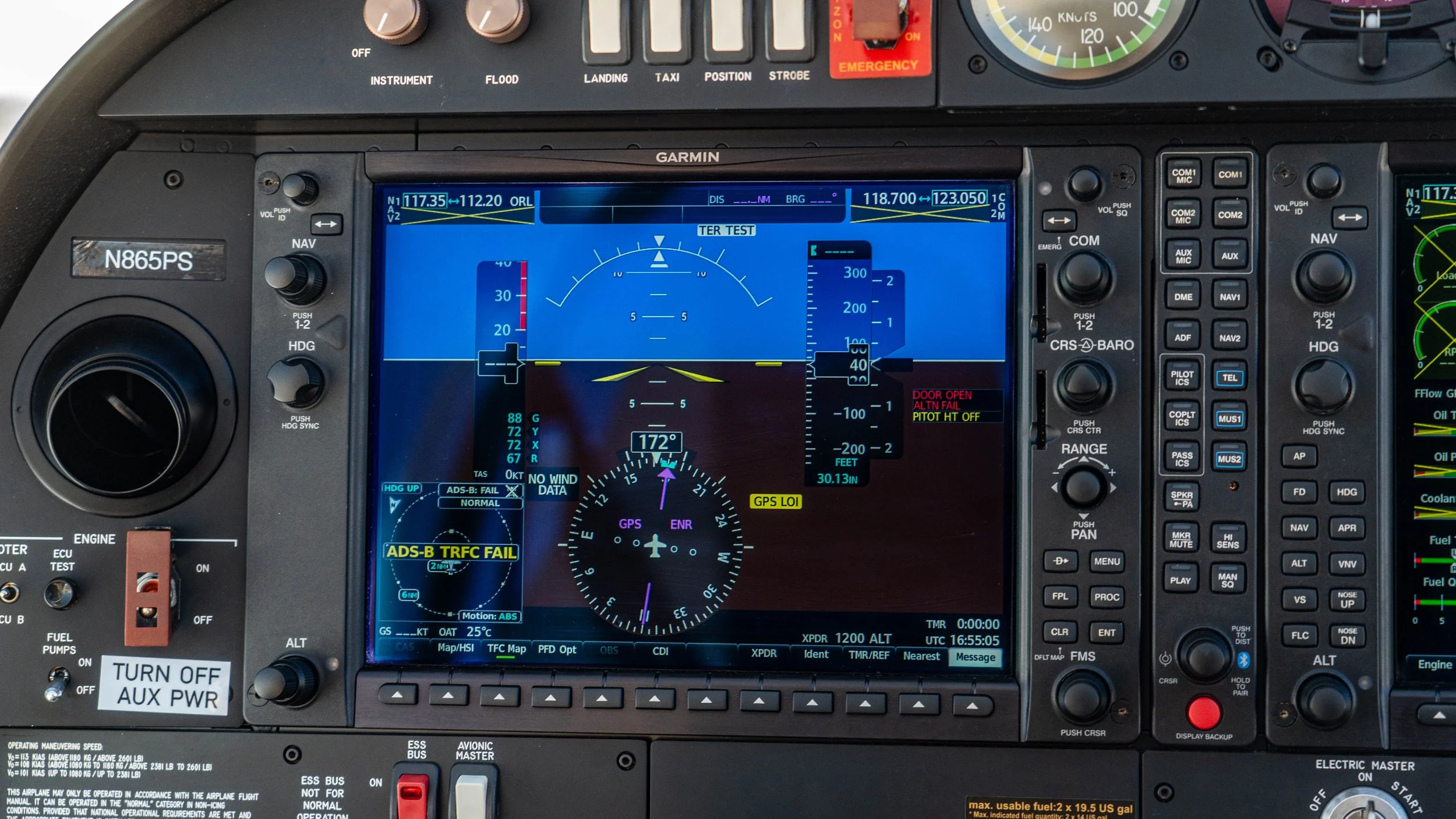 N865PS_w-o_Logo (23 of 81).jpg