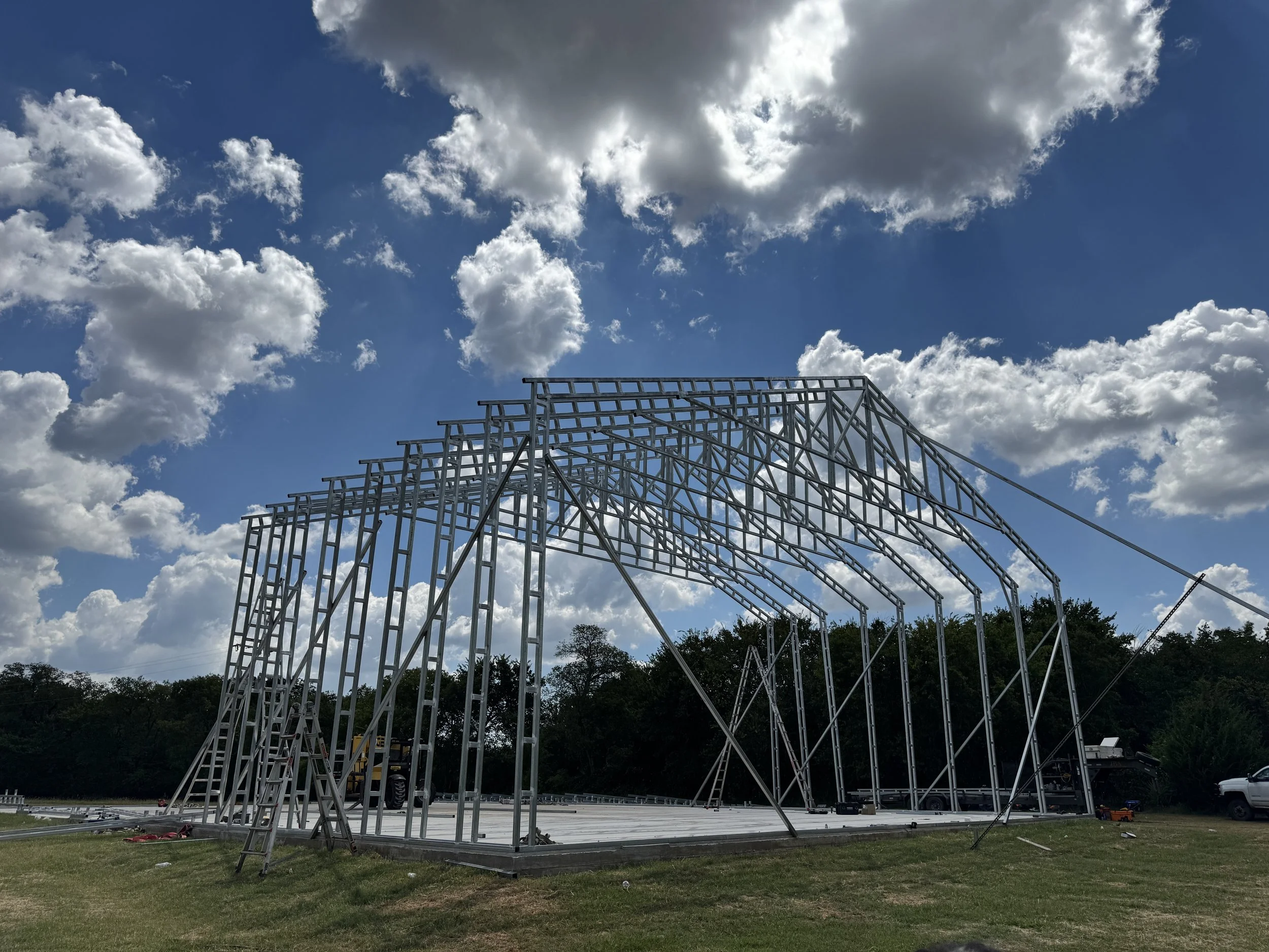 Metal Buildings Framing and Build