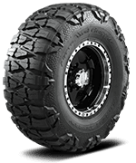 Off-road vehicle tire with large, rugged tread pattern