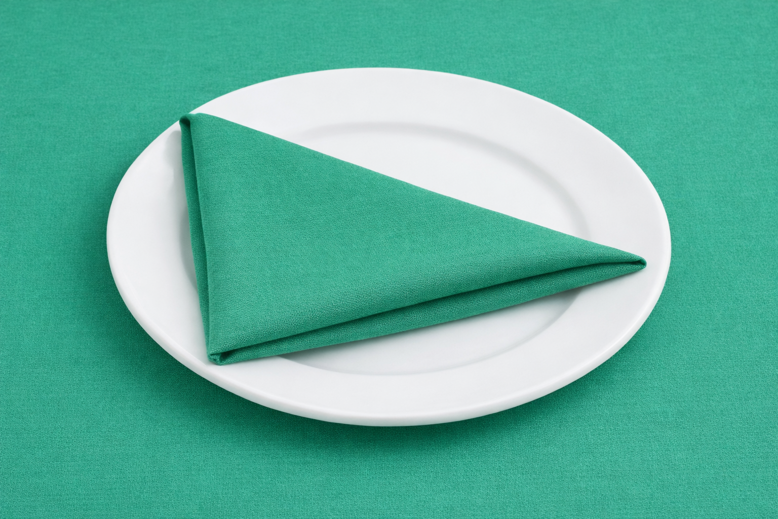 EMERALD ON PLATE.png
