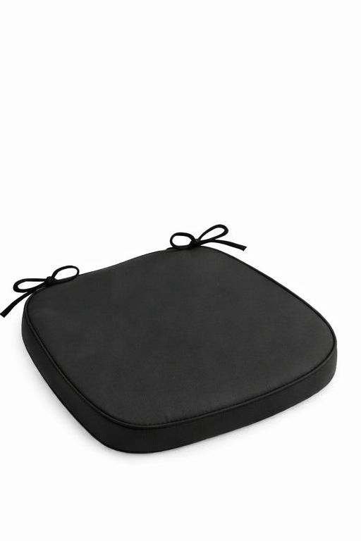 black_cushion.png
