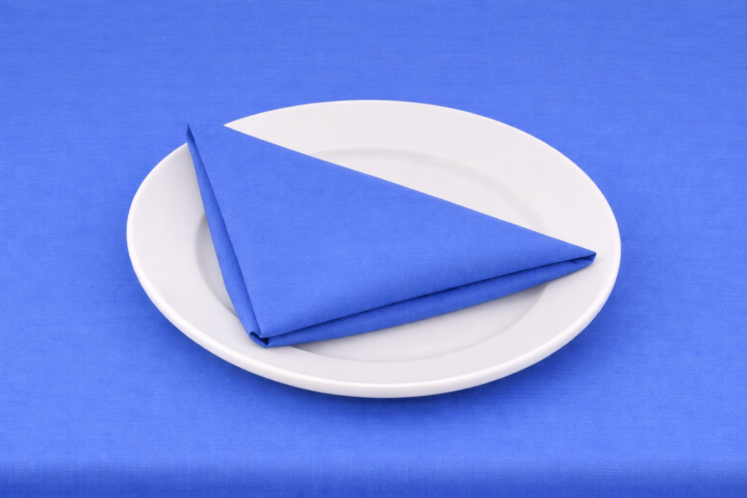 ROYALL BLUE ON PLATE.png