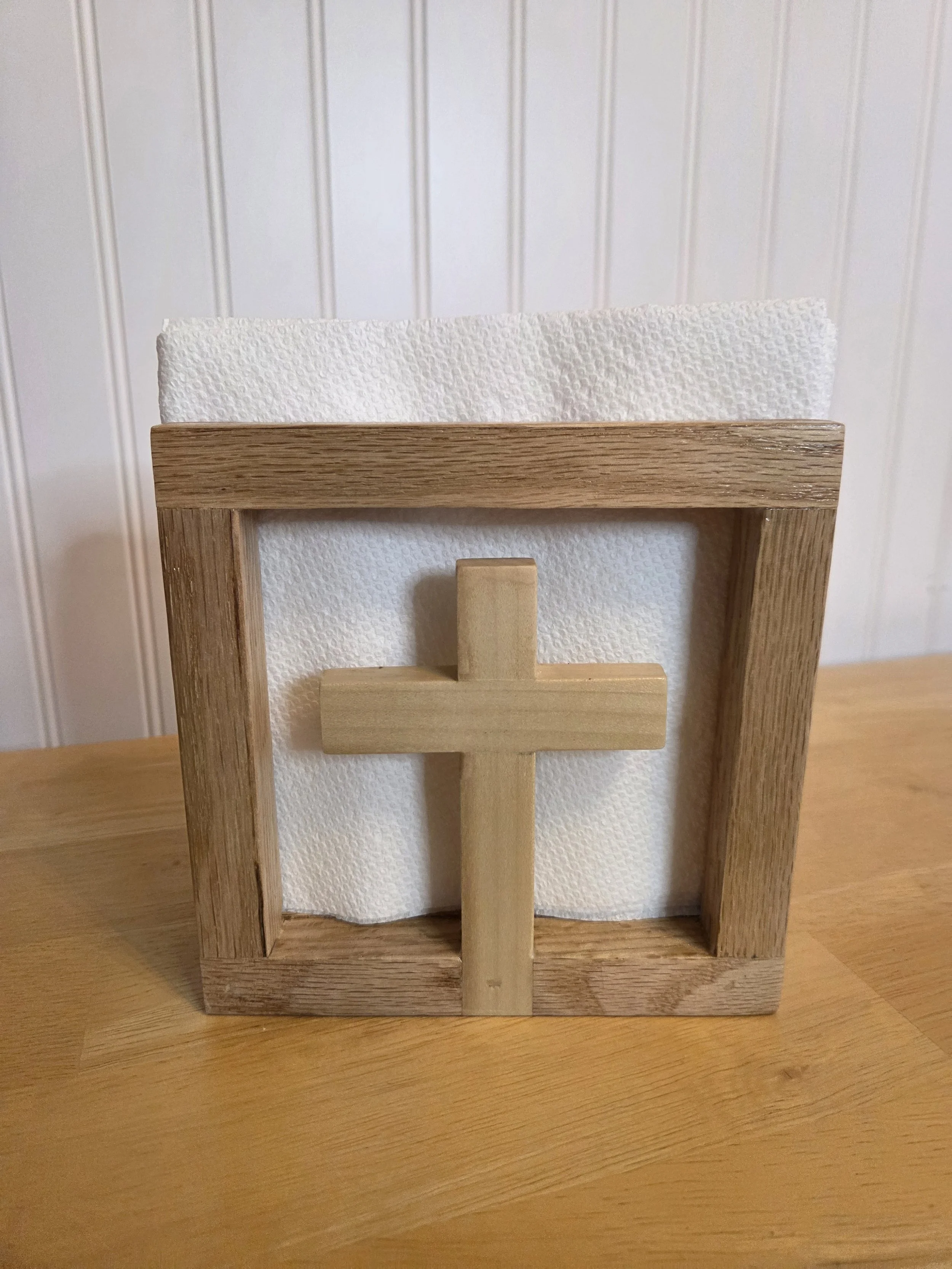 Oak napkin holder with POPLAR cross