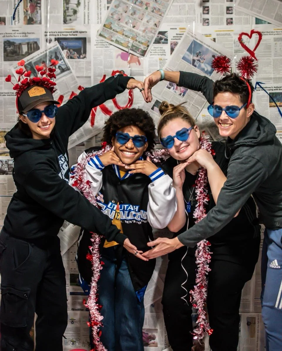 Happy Valentine&rsquo;s Day💙

Roses are red,
The turf is green,
There&rsquo;s no better Valentine
Than our Falconz team 😘

Tag your football Valentine below ⬇️💌

@wnfcfootball
#WNFC #WNFCFootball #StepYourGameUp #FootballLooksLikeThis #BuiltDiffer