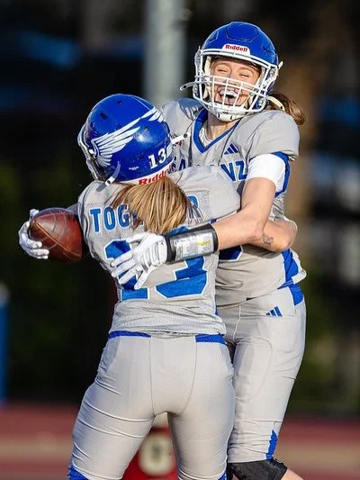 Hard work, heart, and a whole lot of teamwork 💙

Falconz take the win over Las Vegas, 26&ndash;19.
Grateful for this team and everyone who supports us 🦅🏈

📸 @jtsmedia.io 

#WNFCfootball #WomensTackleFootball #WomenInSports #everyonewatcheswomenss