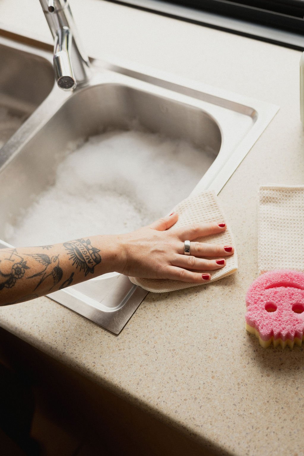 Another Mother provides non-judgemental housekeeping and practical home support for Perth families—helping mums lighten the mental load, create calmer homes, and feel genuinely supported.