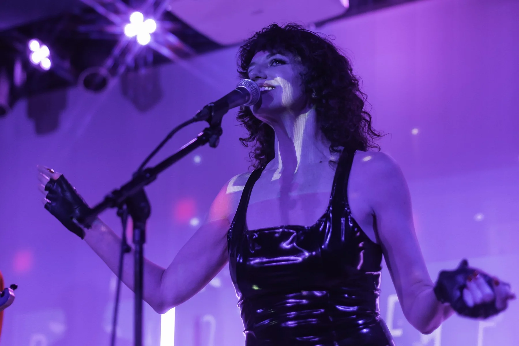 Live at Pianos NYC. Photo by Faye Tab