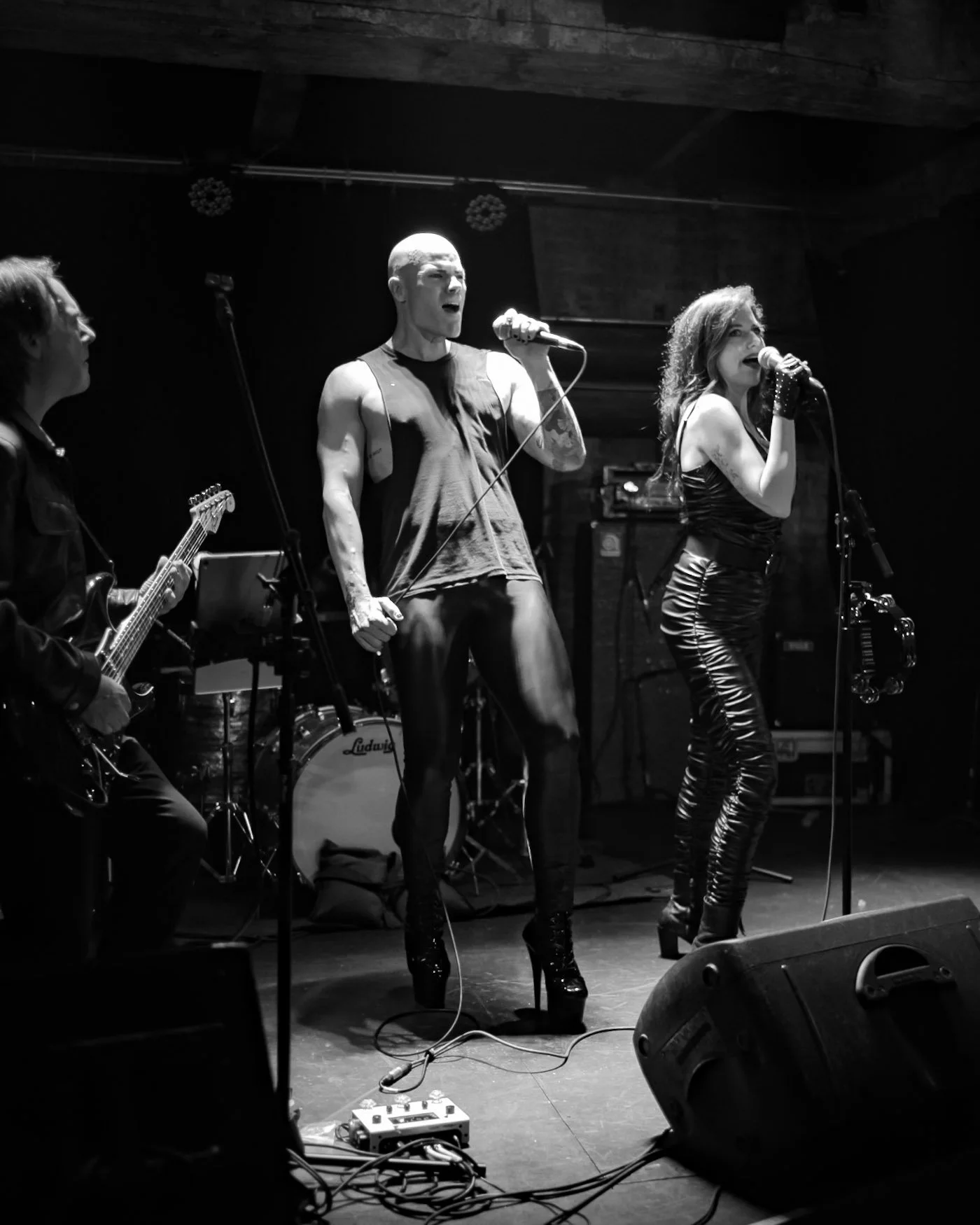 Live at Main Drag Music, Brooklyn (with special guest CUNIO).
Photo by Mikey Donut.