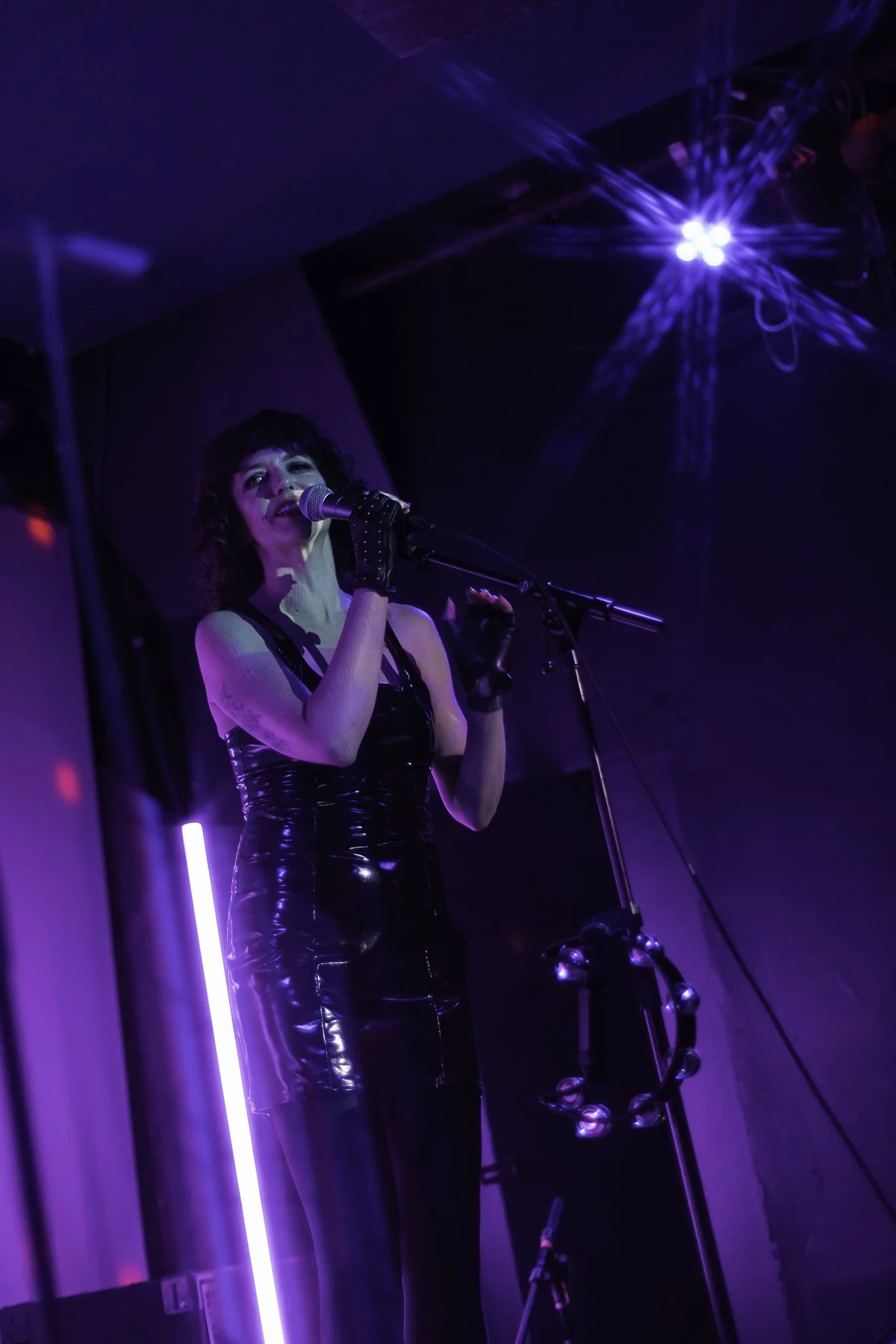 Live at Pianos NYC. Photo by Faye Tab
