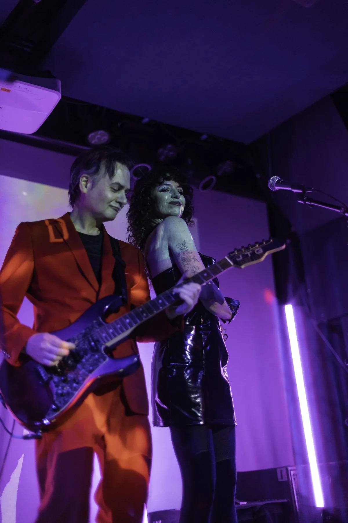 Live at Pianos NYC. Photo by Faye Tab