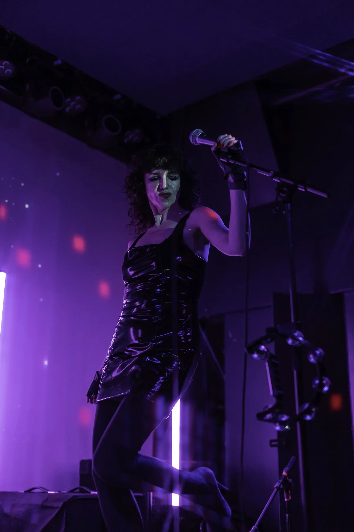 Live at Pianos NYC. Photo by Faye Tab